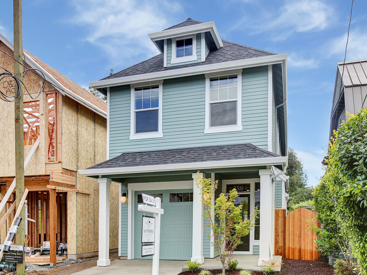 2318+NE+Rodney+Ave+-+Portland-+03.jpg