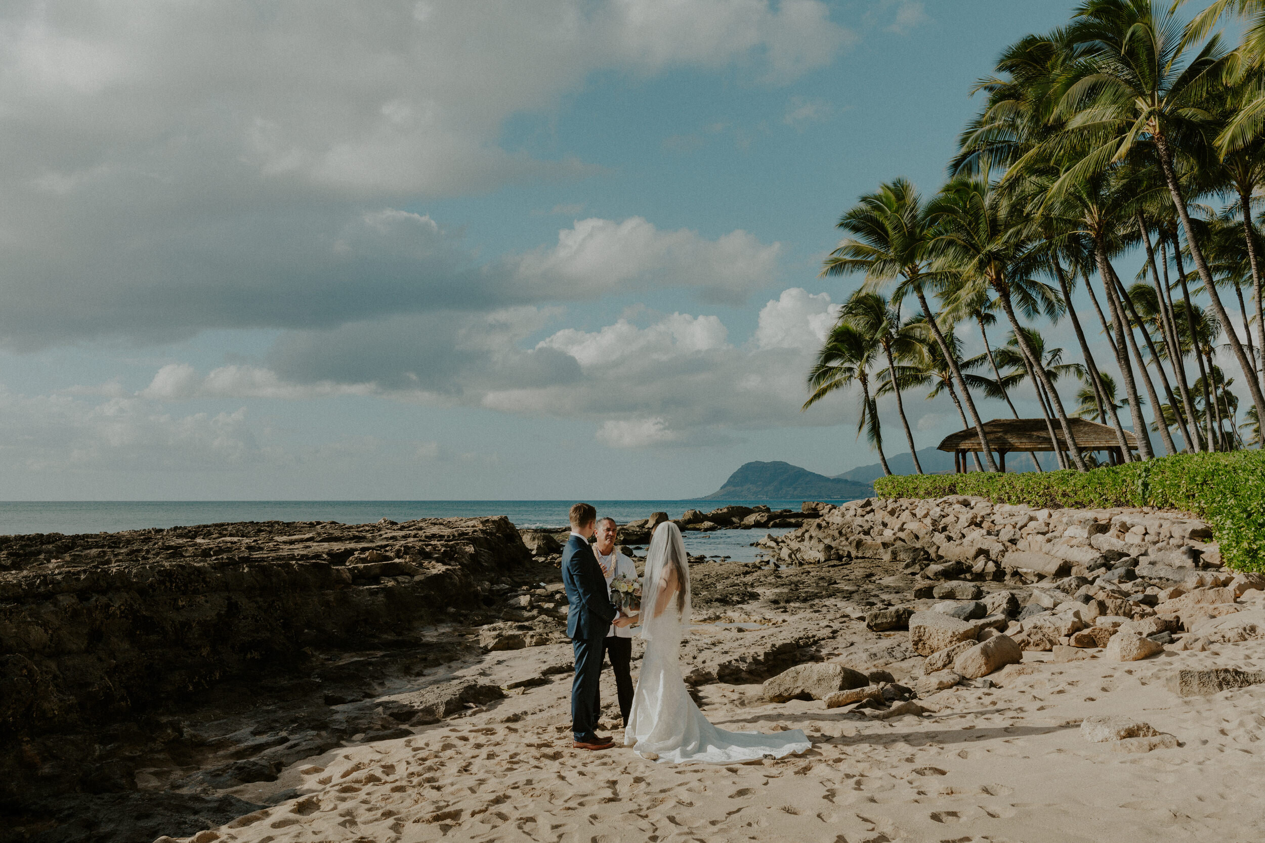  hawaii elopement ceremony 
