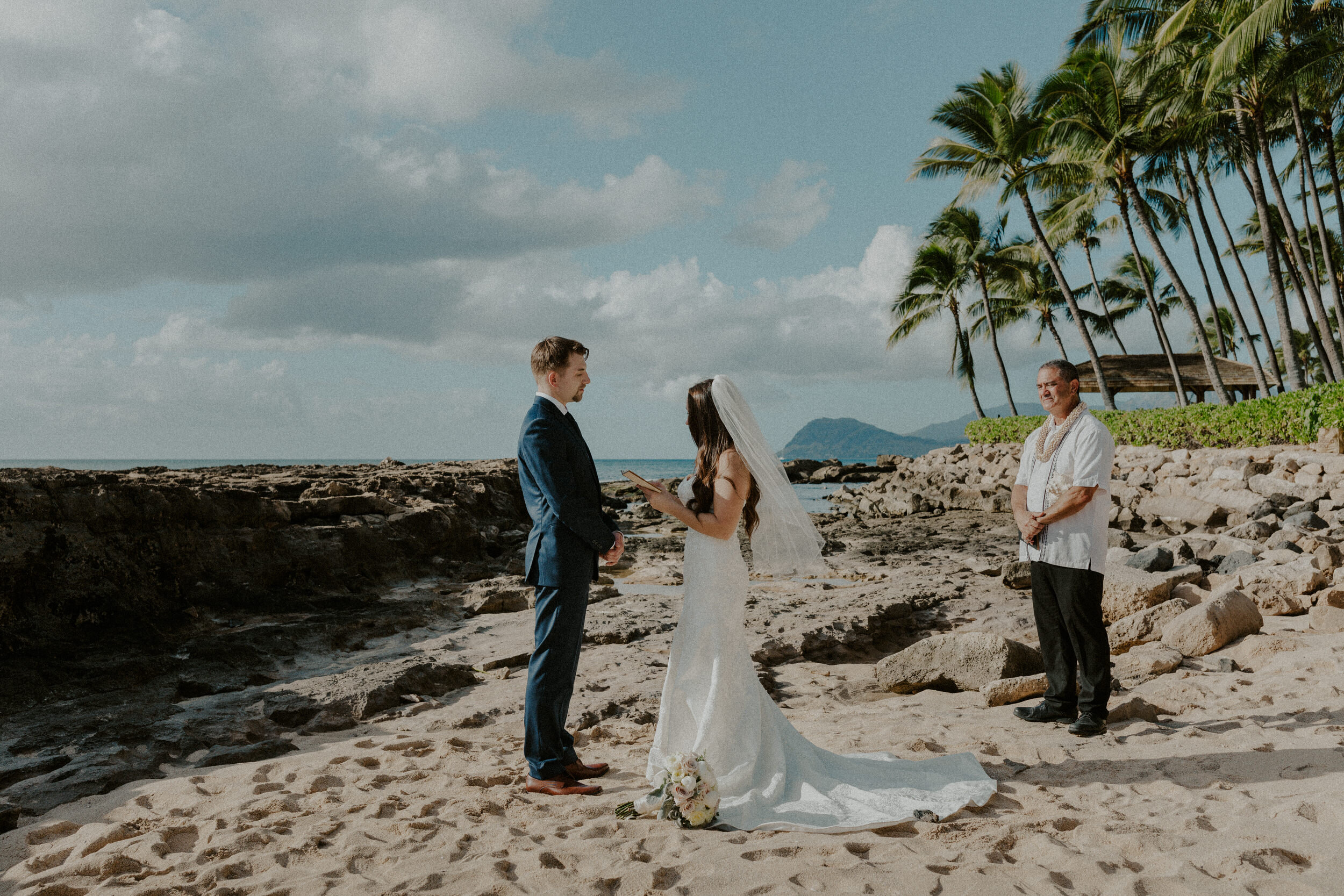 oahu-hawaii-elopement054.jpg