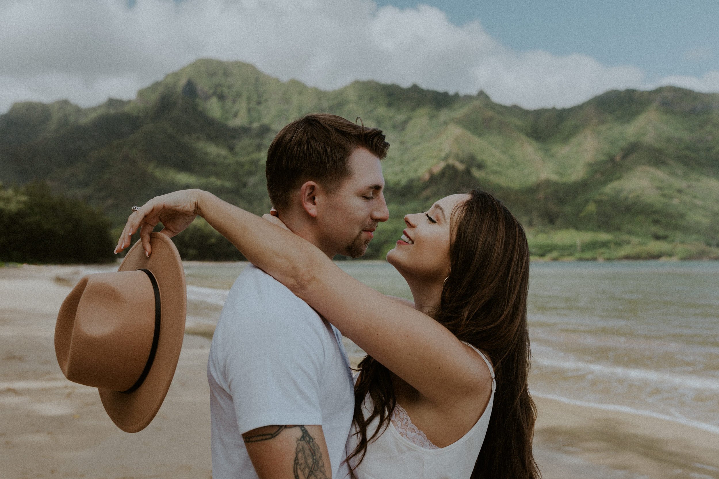 oahu-hawaii-couples-session007.jpg