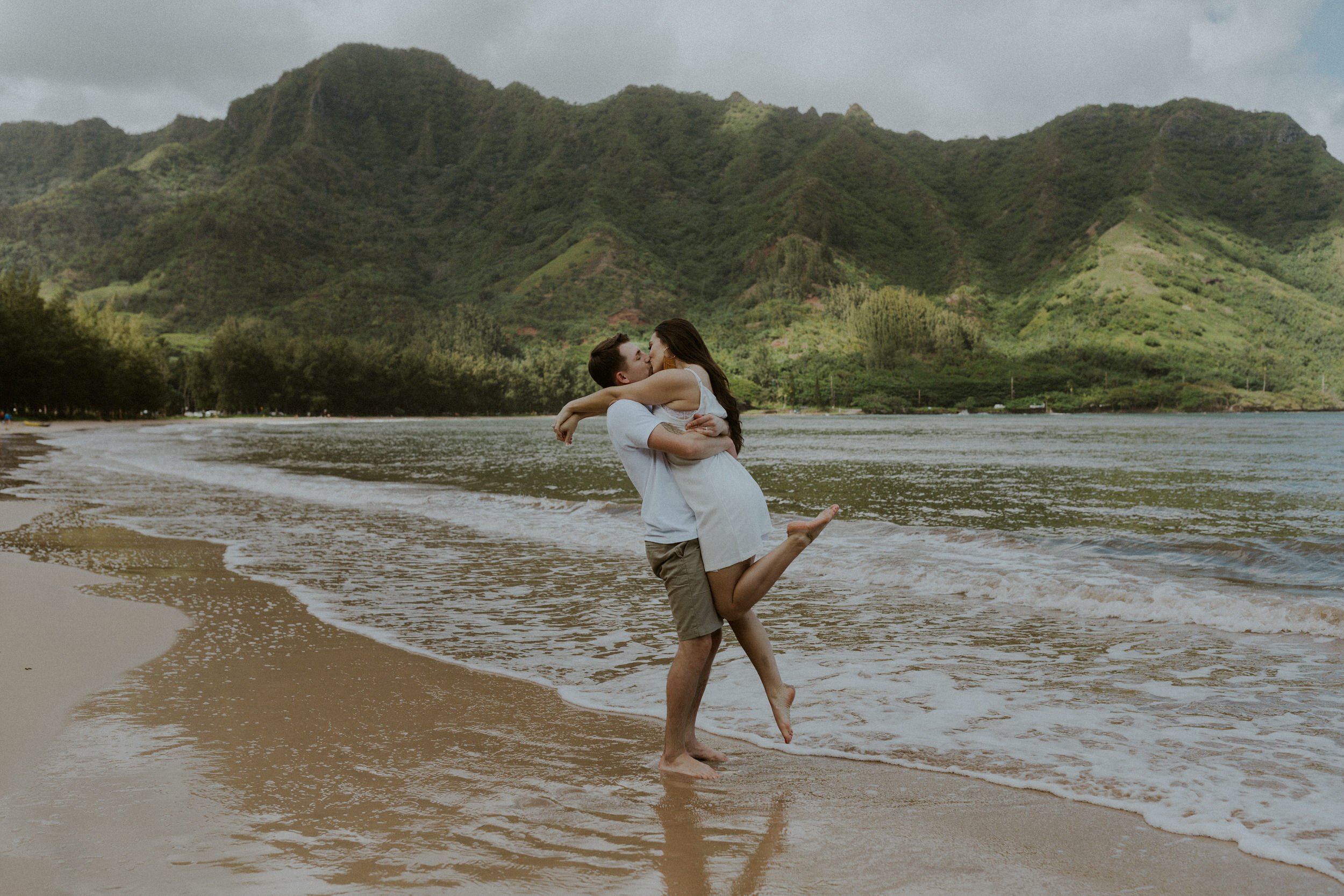 oahu-hawaii-couples-session025.jpg