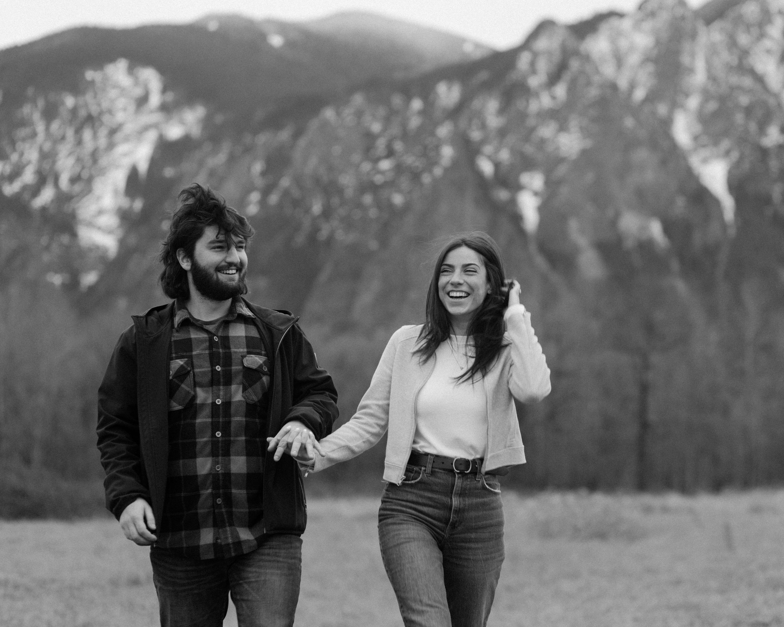 warren-marshall-photography-spring-mountains-engagement-session04.jpg