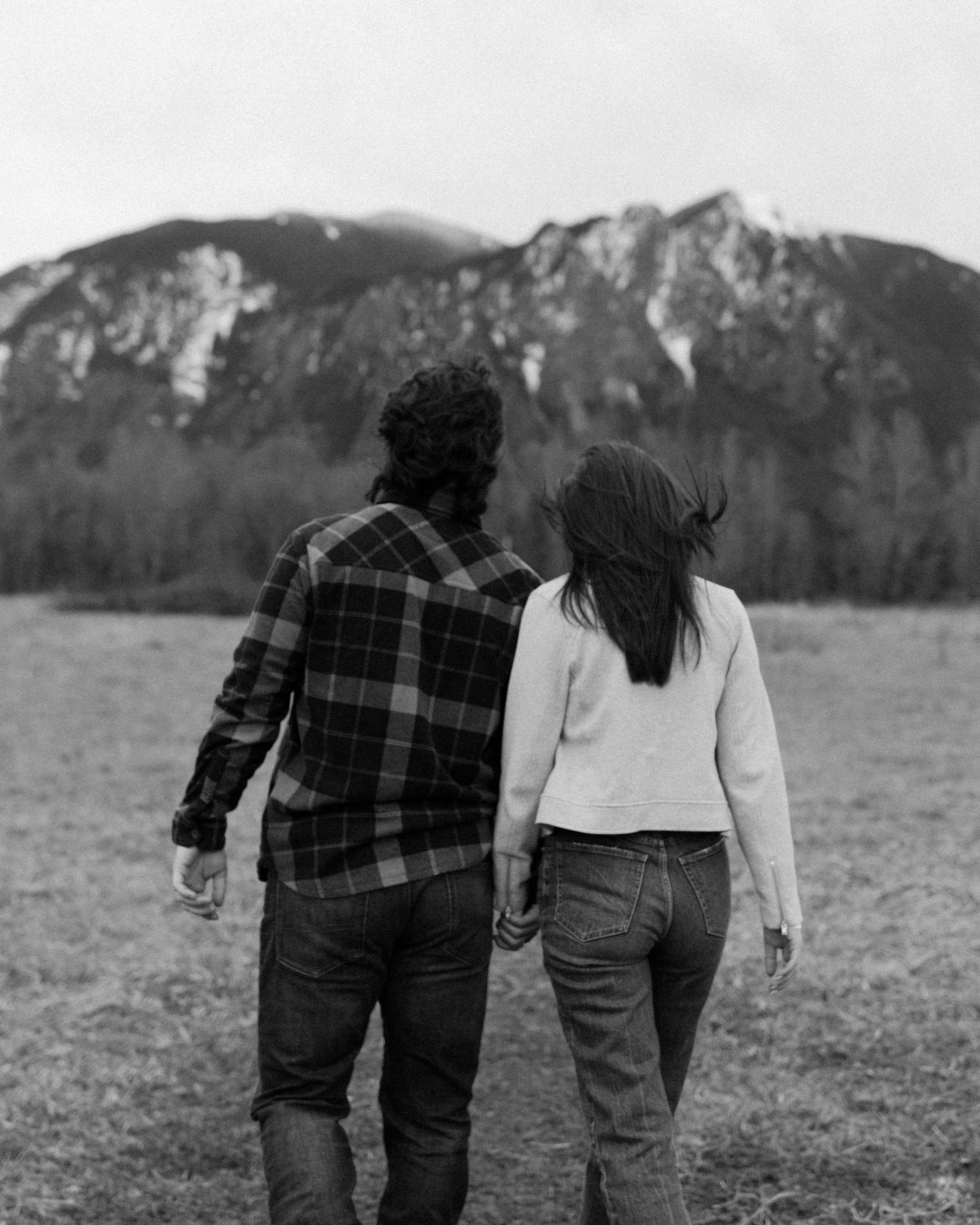 warren-marshall-photography-spring-mountains-engagement-session05.jpg