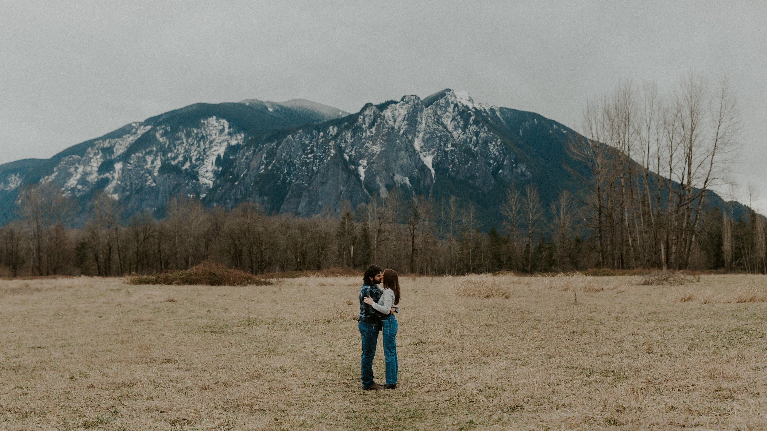 warren-marshall-photography-spring-mountains-engagement-session16.jpg
