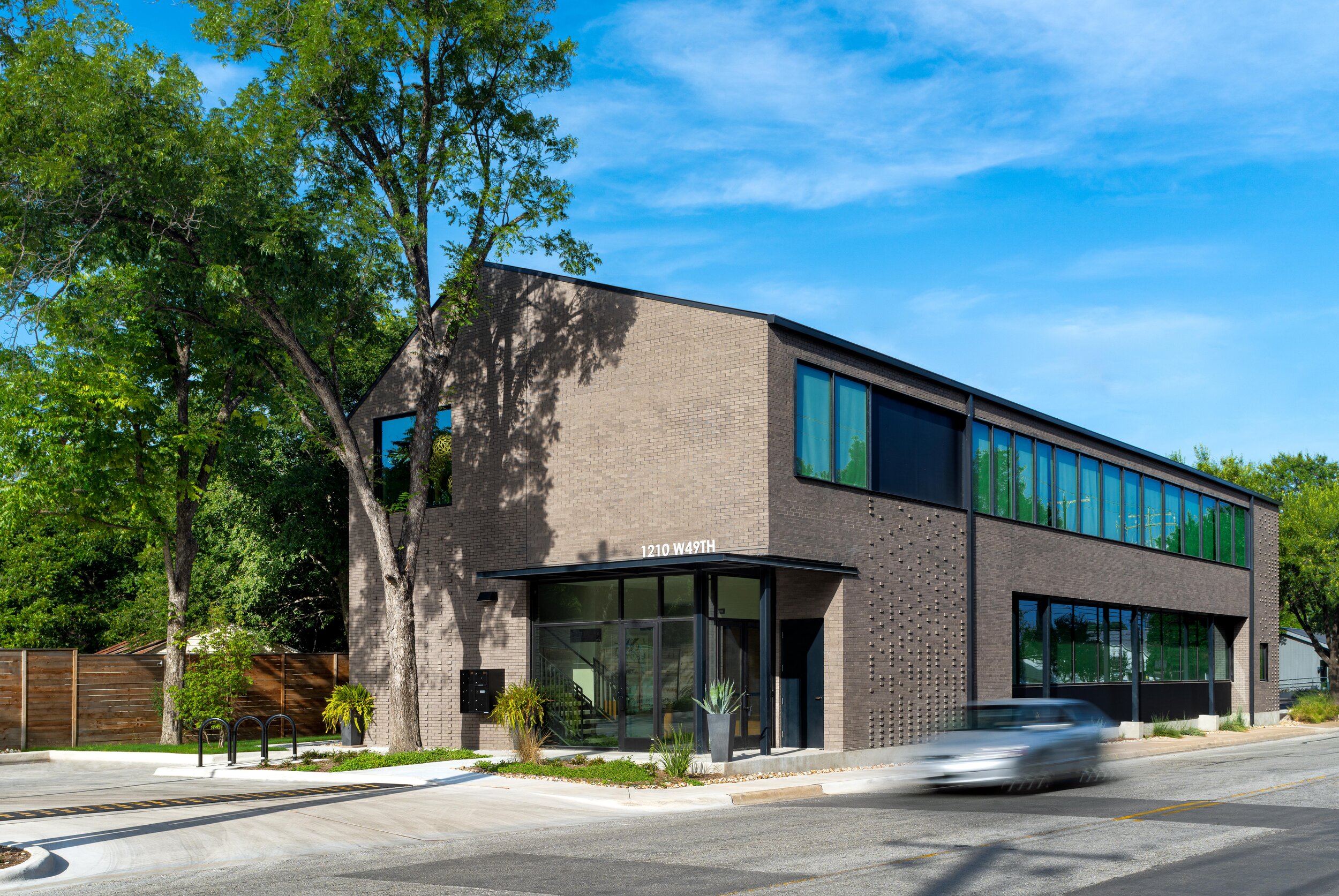 BDG_Office_Exterior_02.JPG