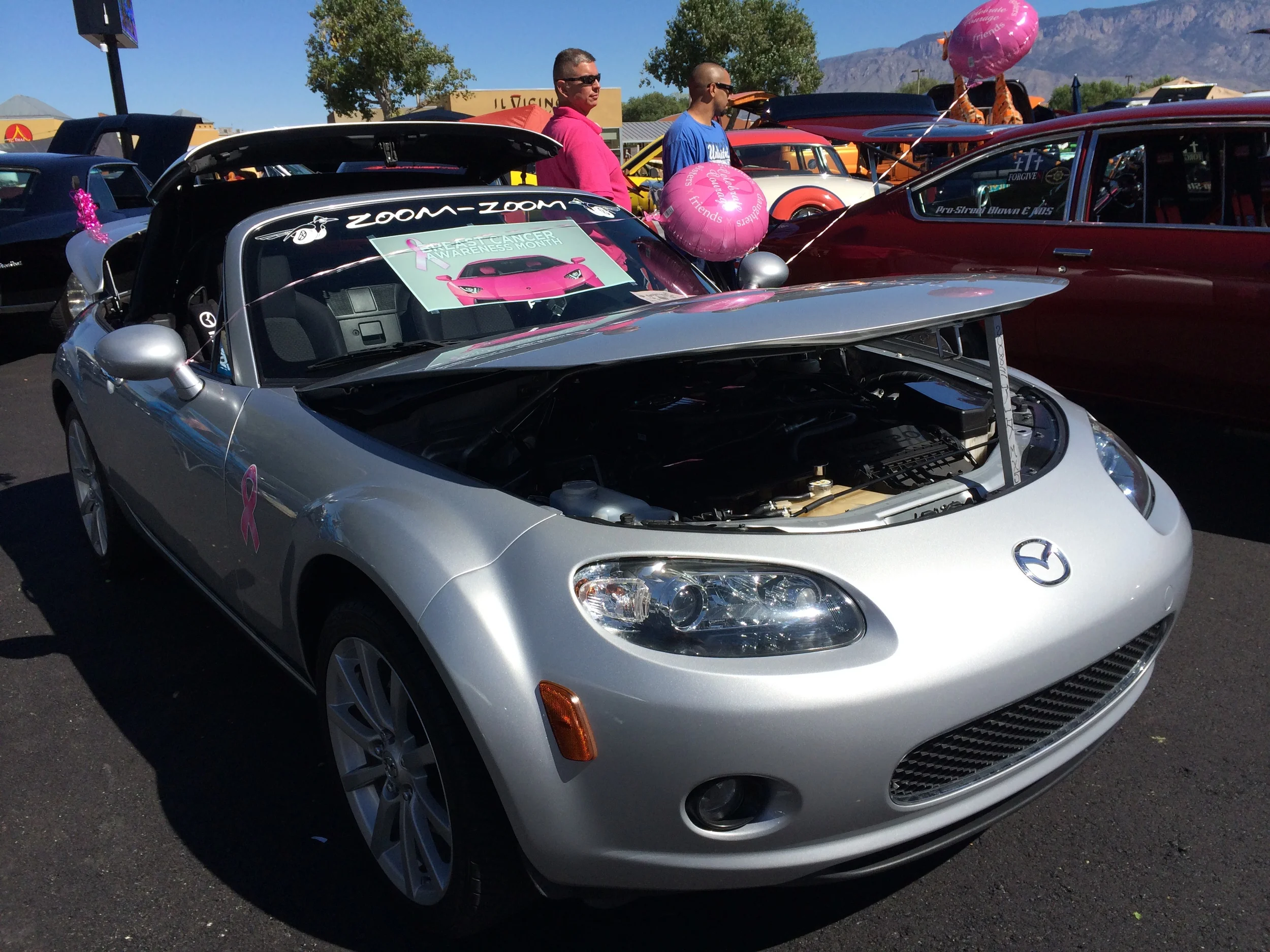 Albuquerque - Parking Lot Car Show