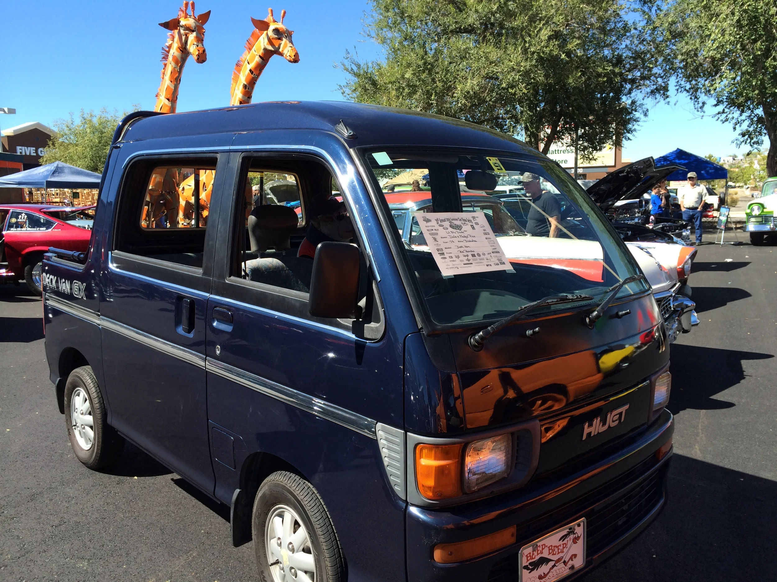 Albuquerque - Parking Lot Car Show