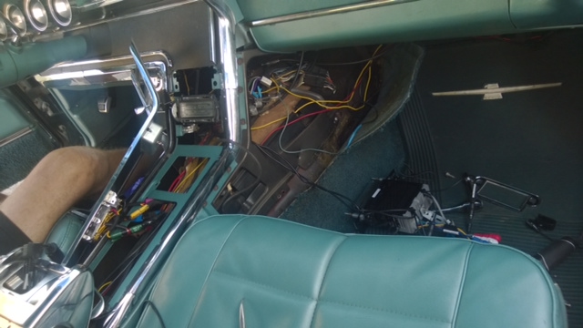 10/15/14 - To Las Vegas to Fix the Radio