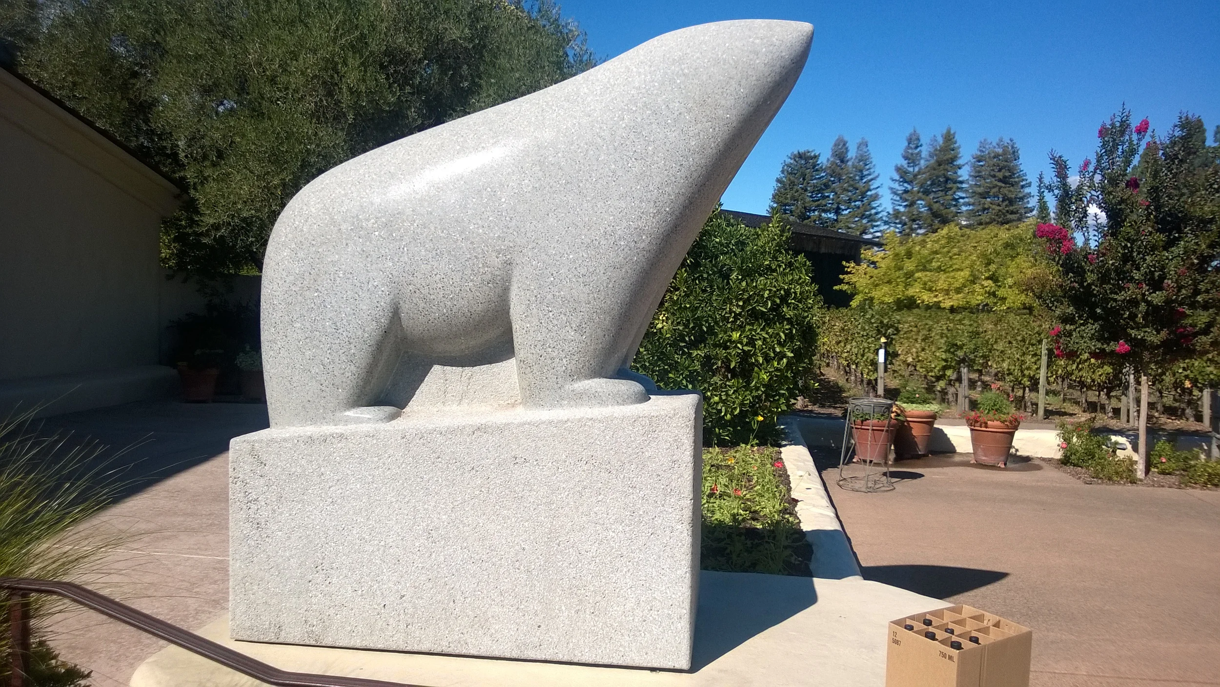 Bear in stone