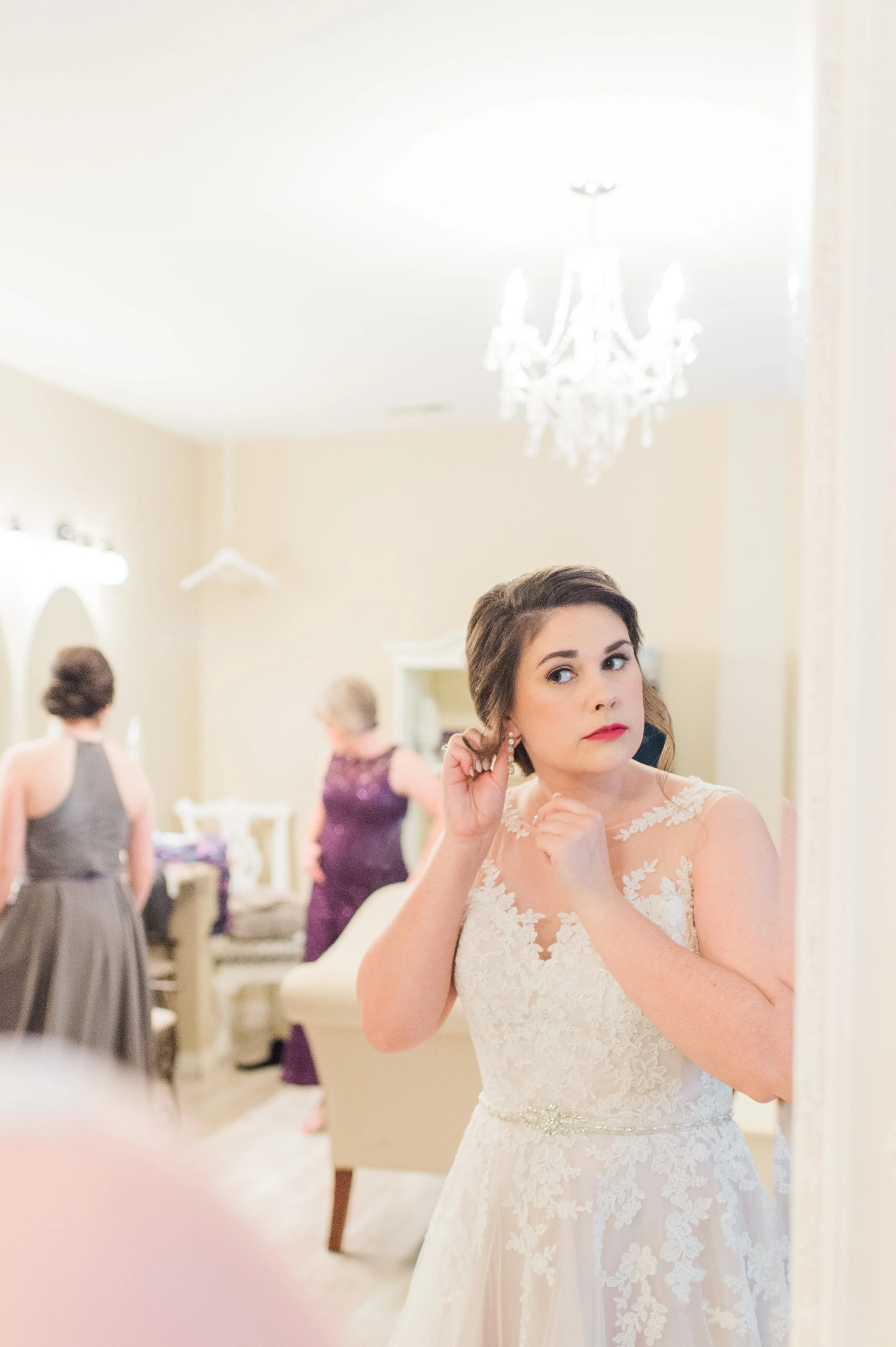 natalie getting ready-21.jpg