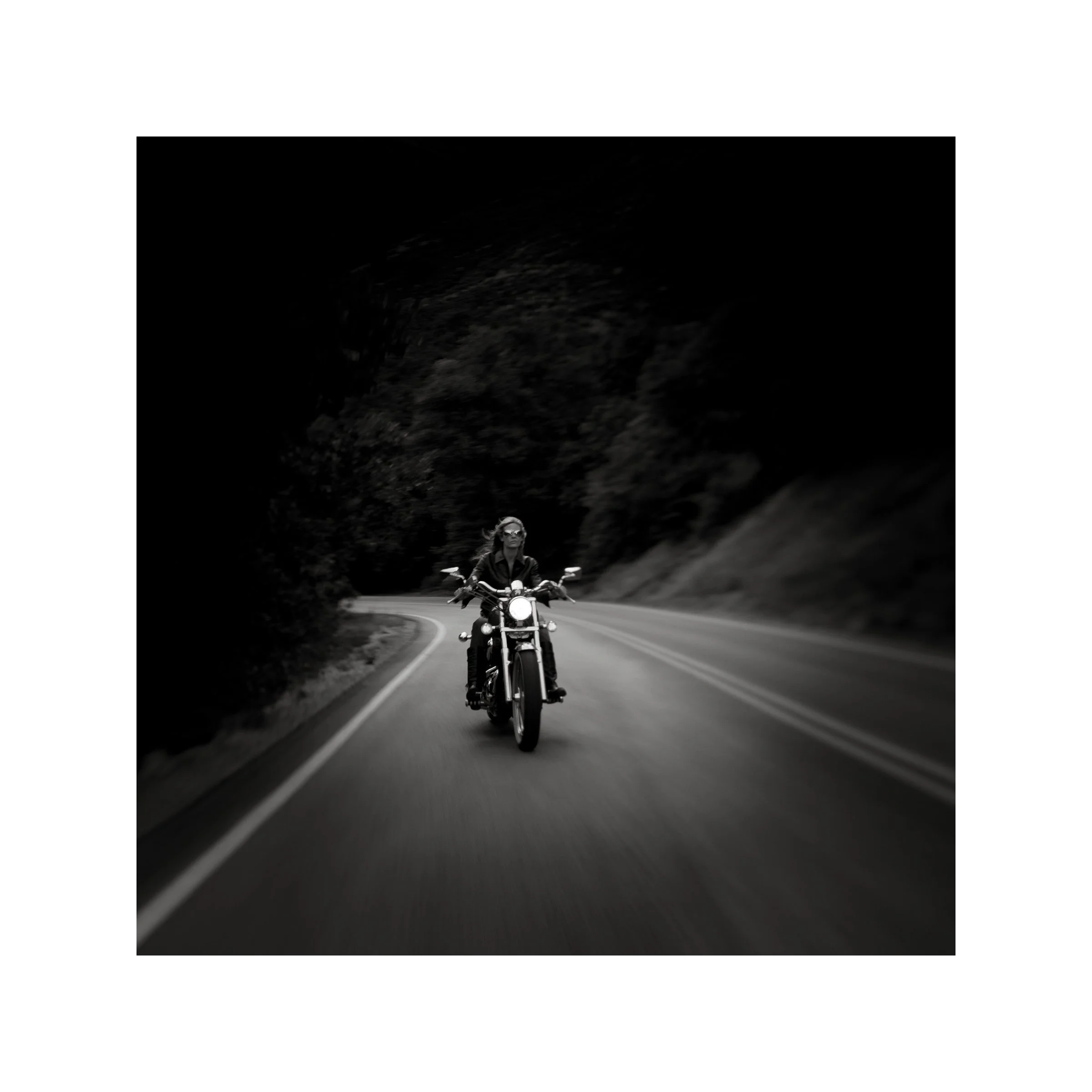 Addams-110831-Moto-356-8x8.jpg