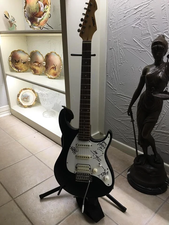 Guitar Signed by Shooter Jennings & Band