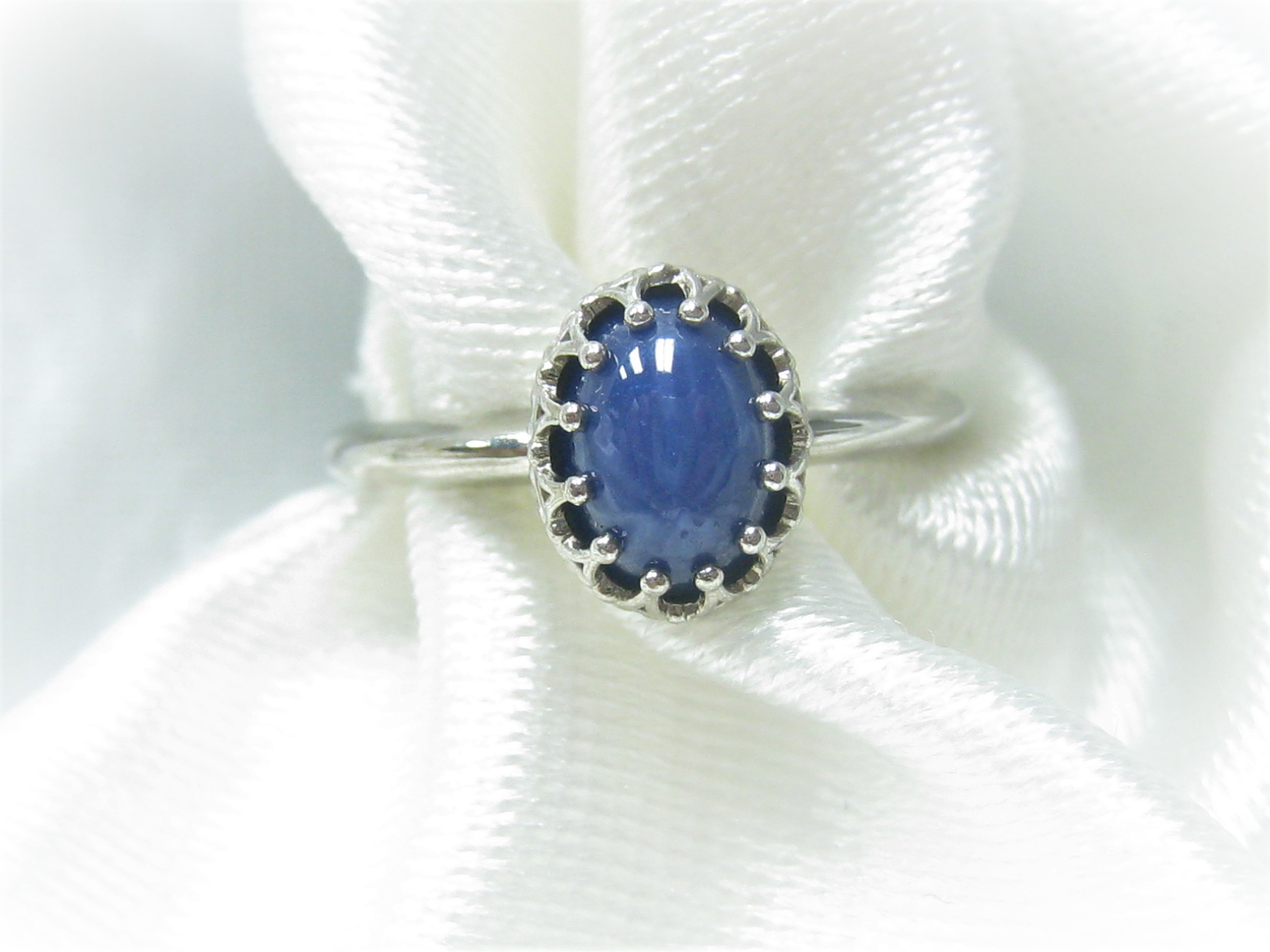 star sapphire ring