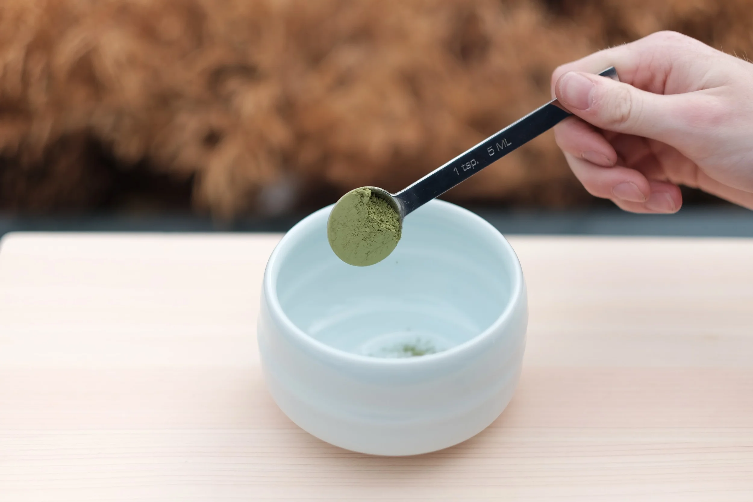 Measure out 1 teaspoon of matcha.