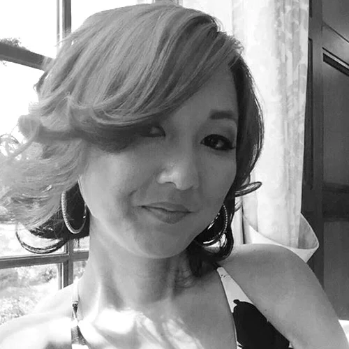 kamprofile2-bw.jpg