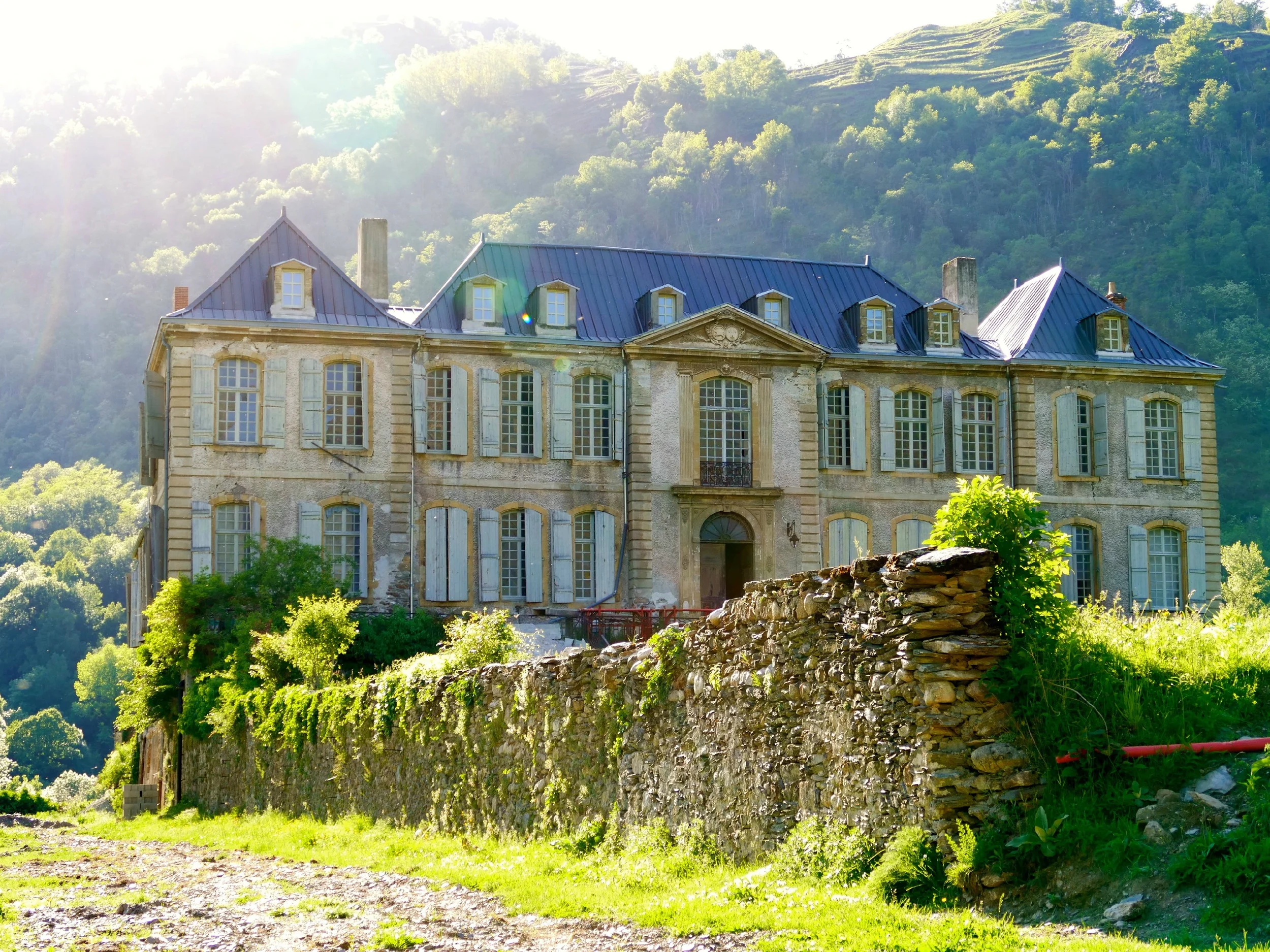 Chateauinspring1.jpg