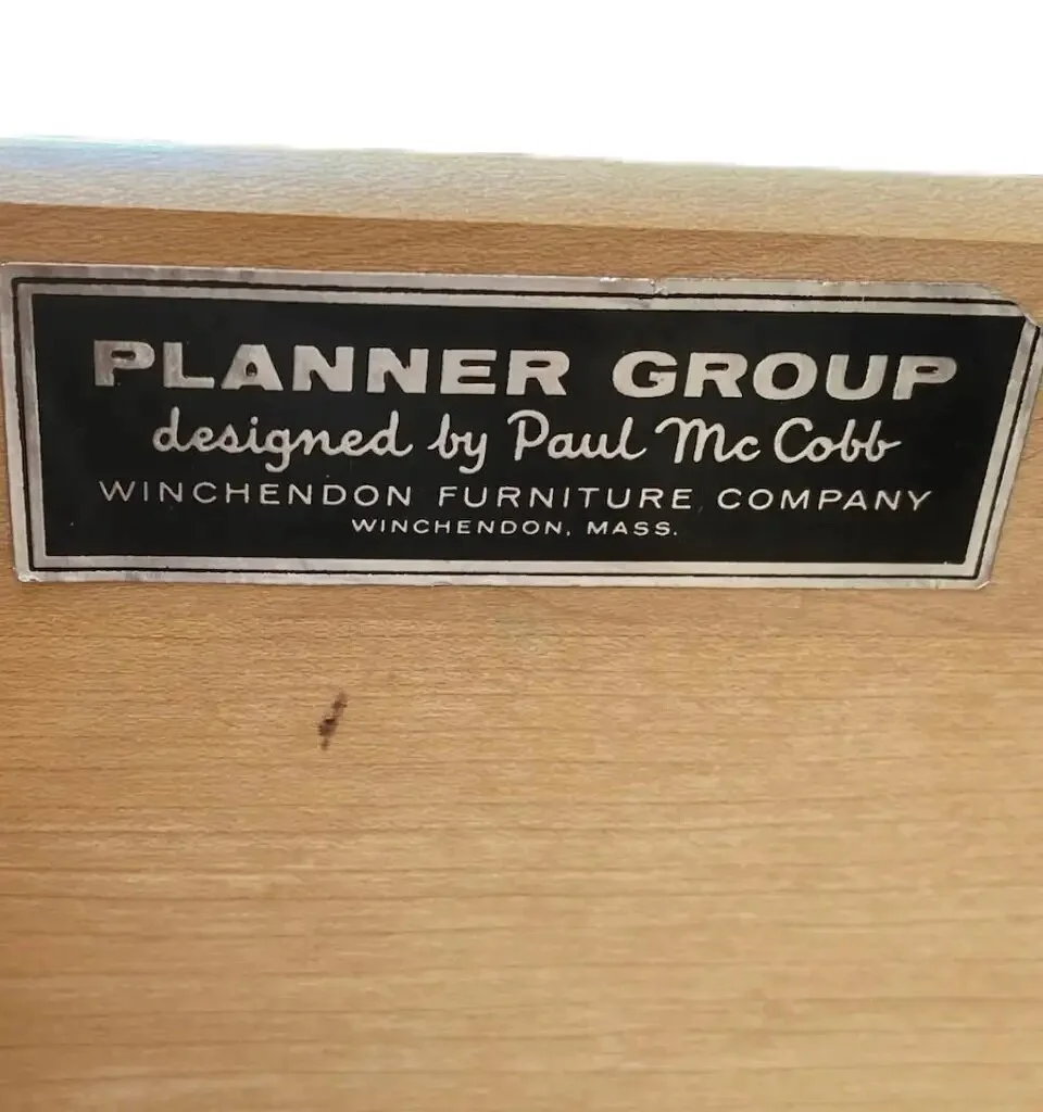 F377E38A-C179-40E4-B256-2BD65B608399