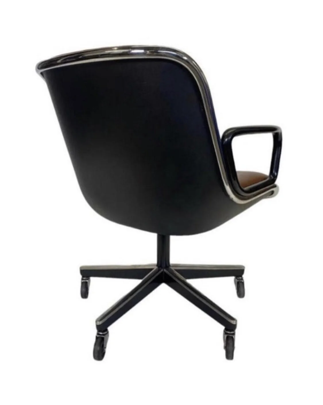 F8D9BB27-0626-43A2-AA94-021D120E9F96