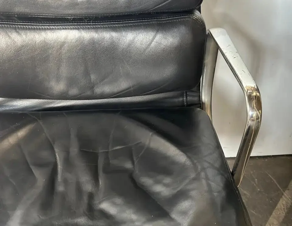 4FC0B17C-9356-4ABA-B07A-58D57F7010DA