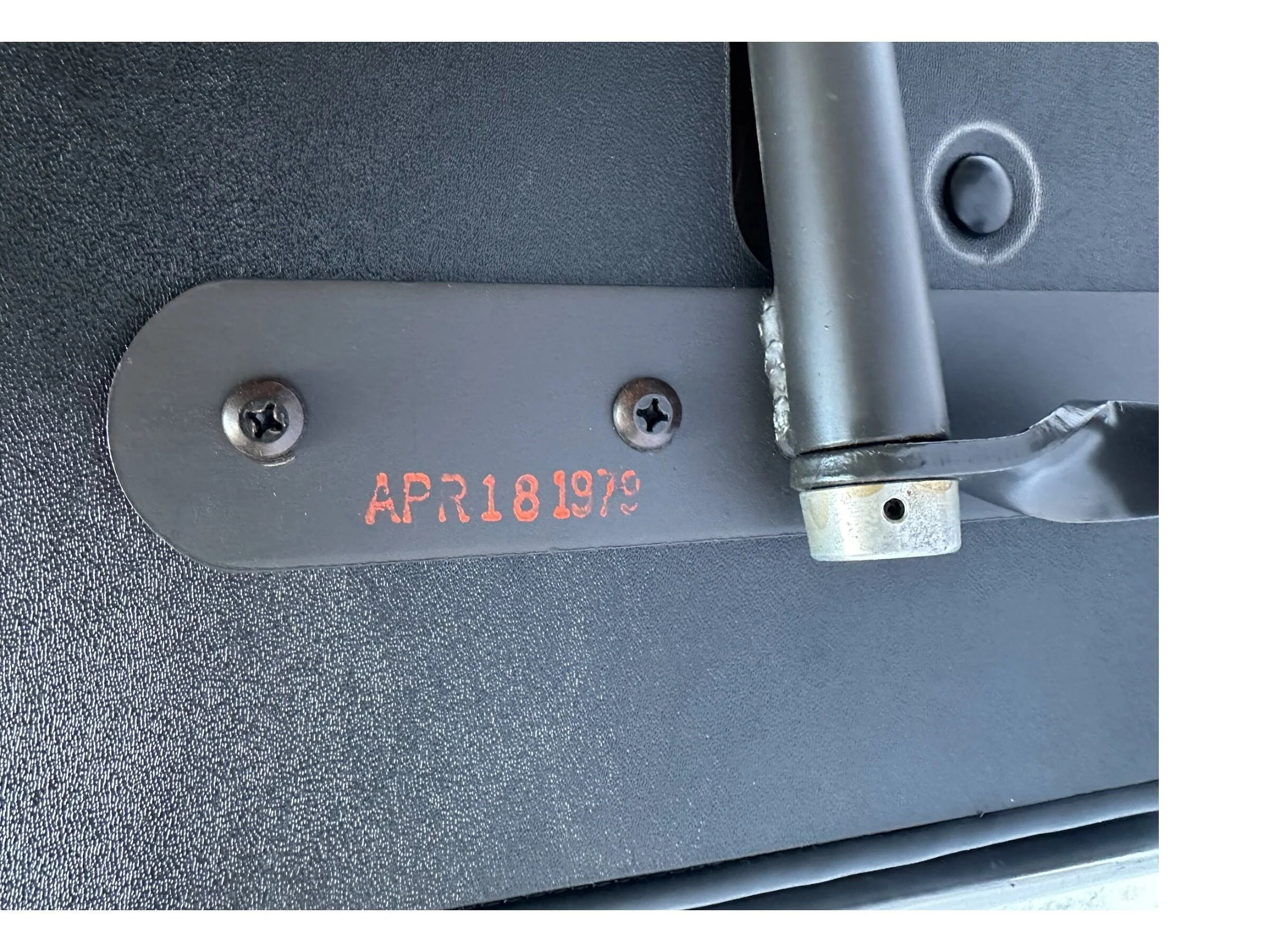 916D5B82-D01C-4C72-AF37-629D611D1AE2