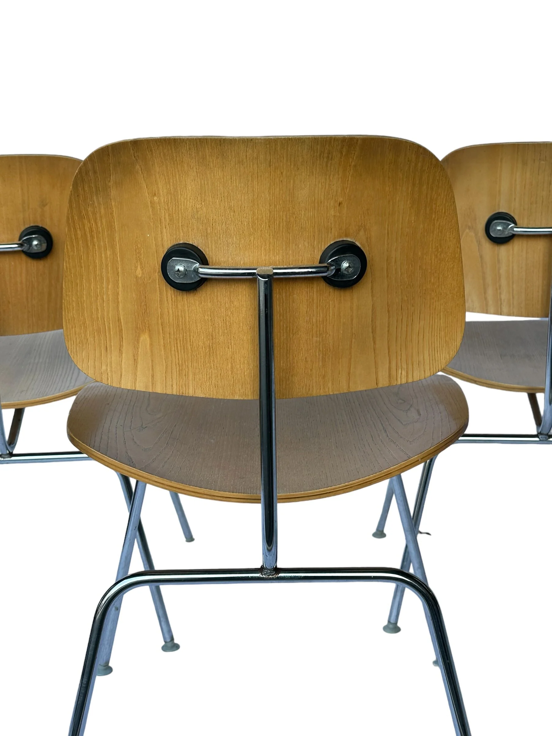 1D6368EA-7552-43AF-A2ED-63C6AF8F57B5