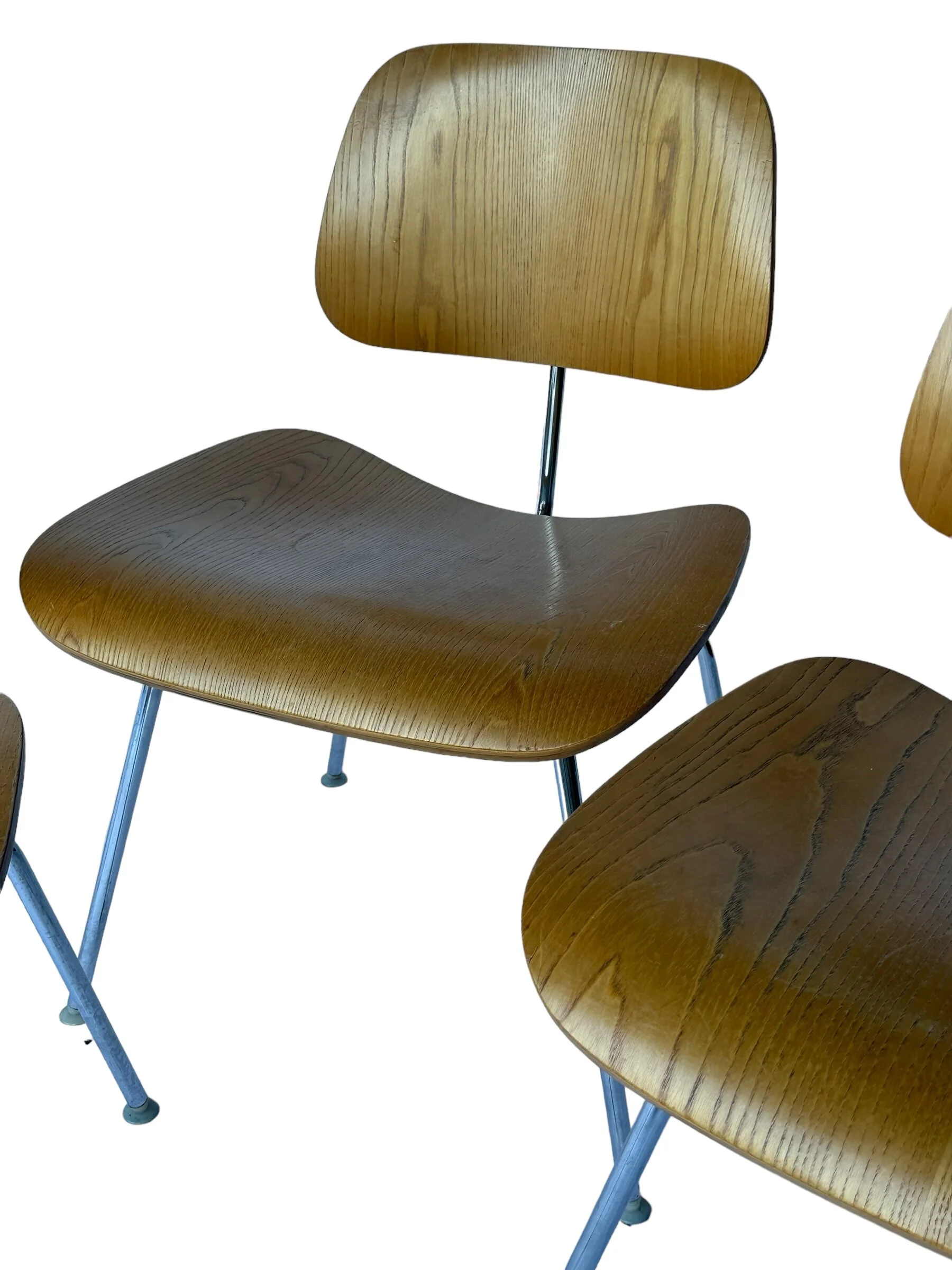 AE2FEB7B-162C-4F97-BAE9-FFC1171C0C08