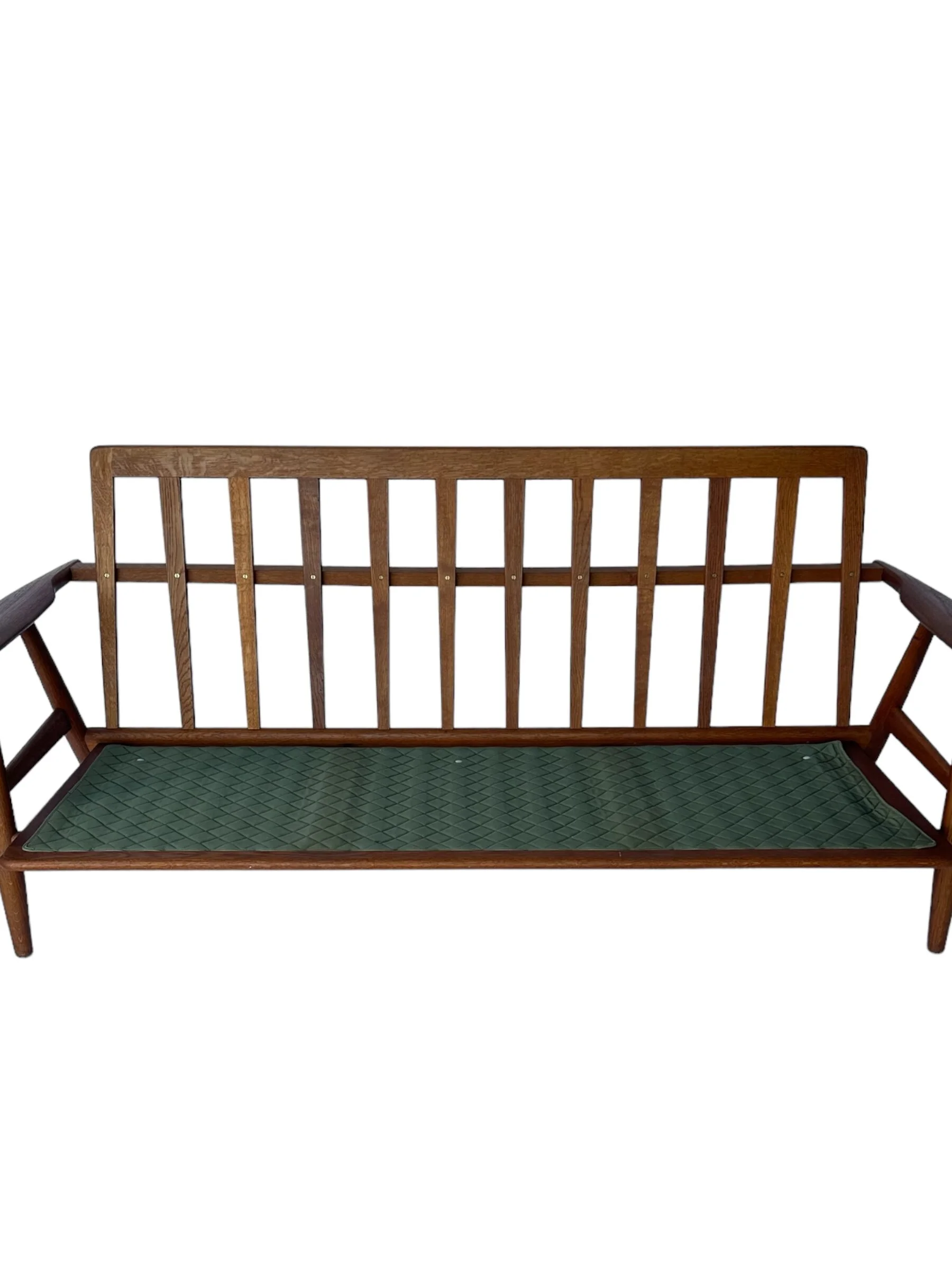 85B639C8-BFF0-490D-9E8D-54950DD33A01