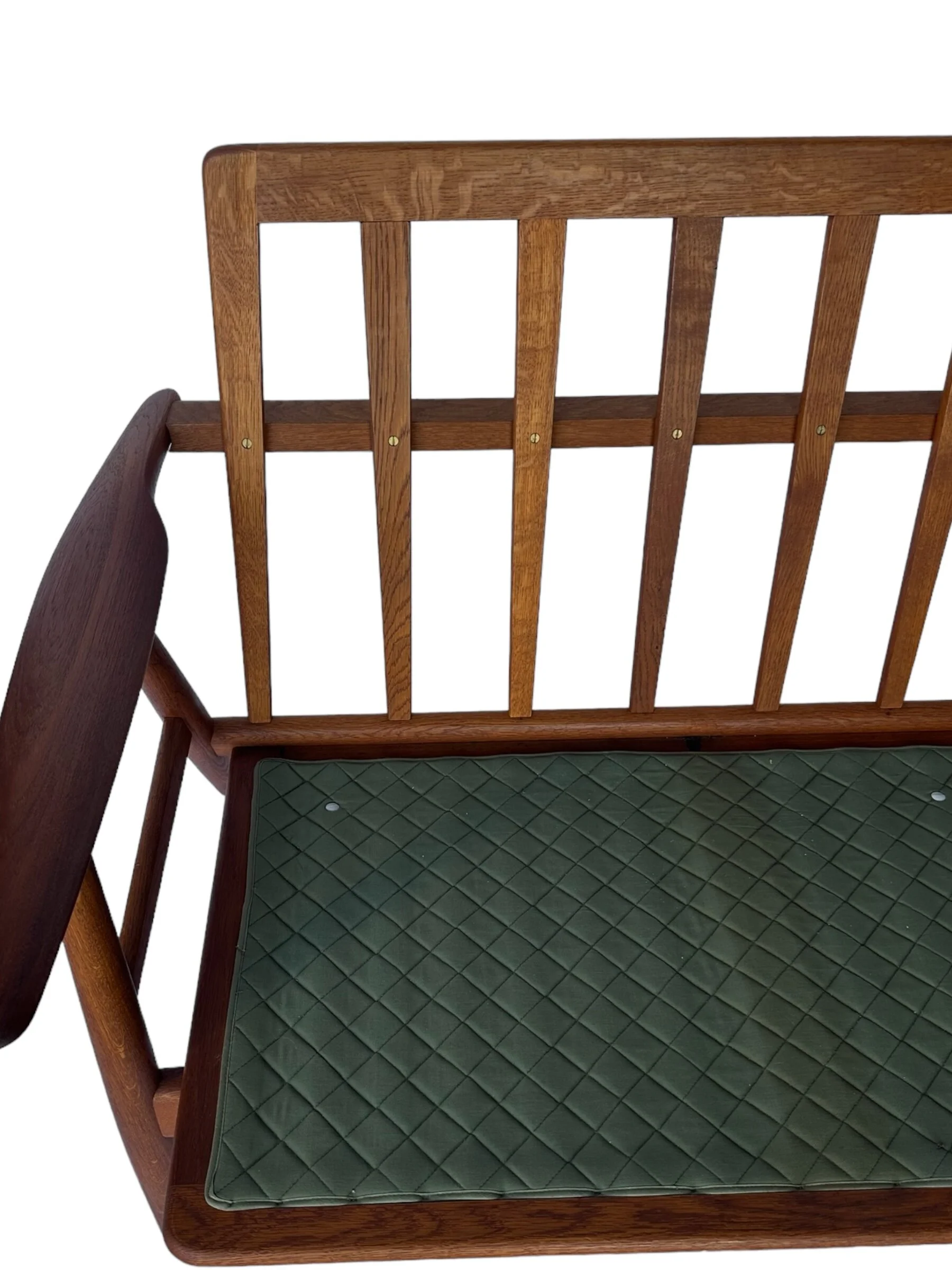 BE714107-E79D-4D98-AA61-6981CC8A1C83