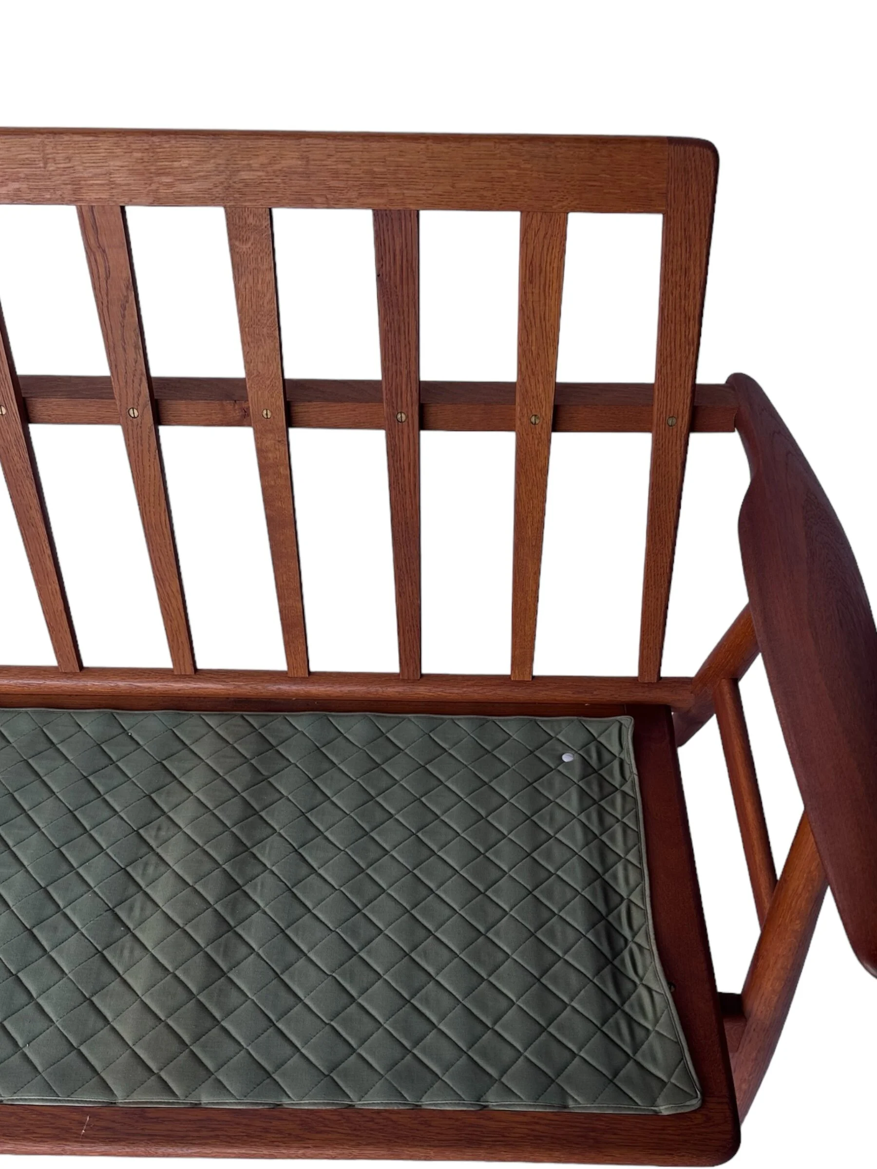 DA461006-365E-43BE-888D-D1C3FAD8132D