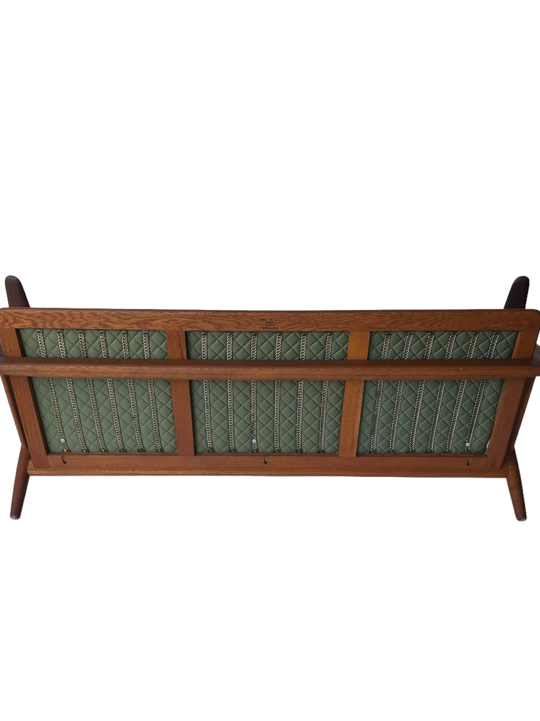 39EAE376-2EFF-4566-A799-345FB34BE38E