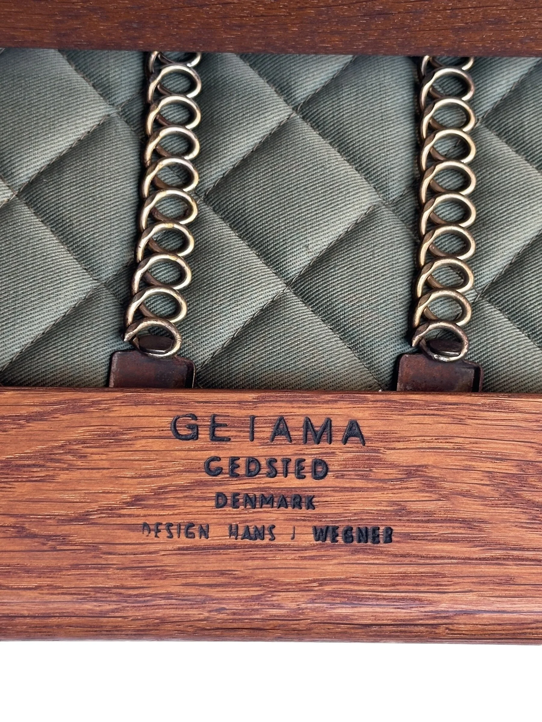 27E8BEDD-B996-4B82-9FD0-90DE653FD890