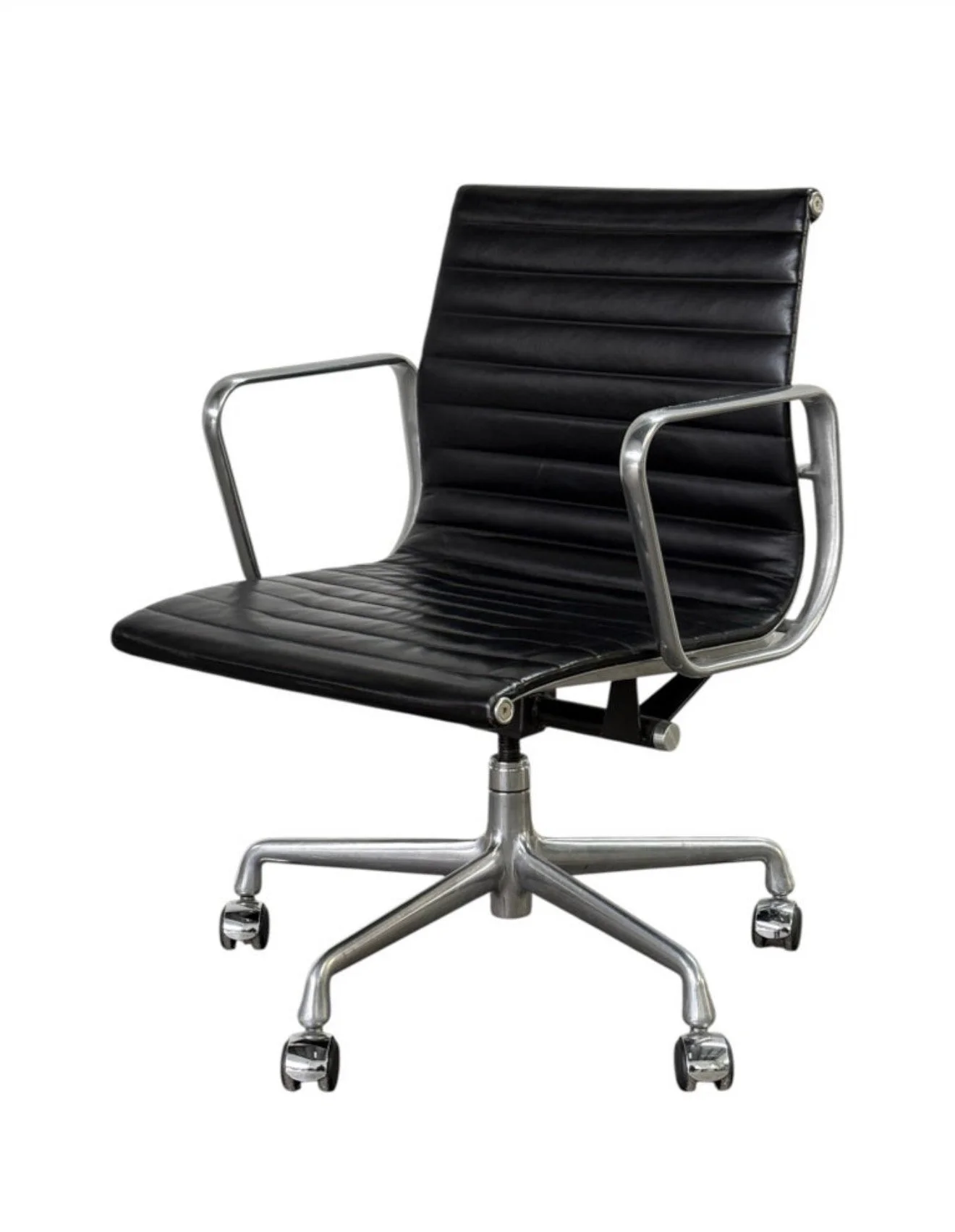 Eames Desk Chair Eames Management Office Desk Chair By Herman
