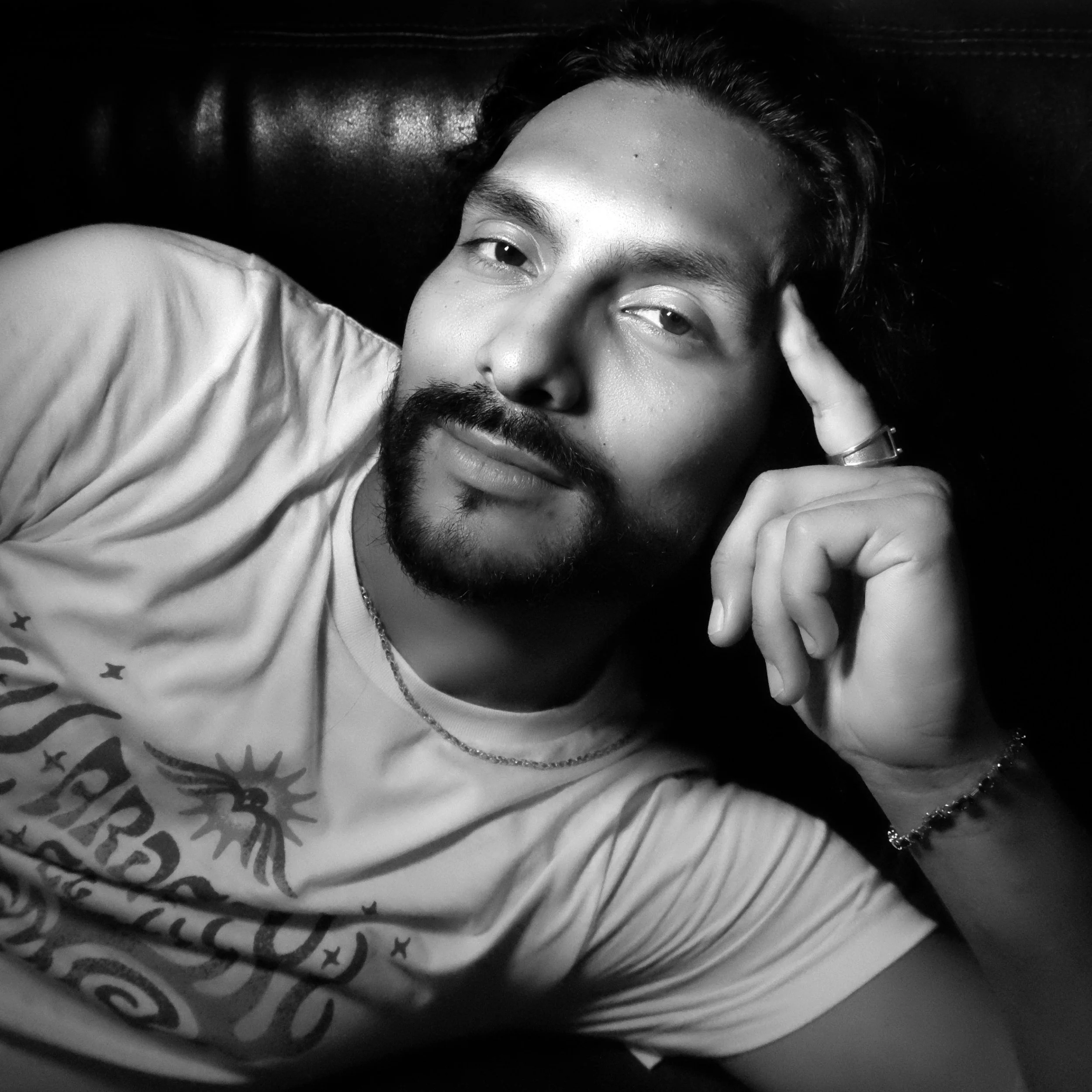 WEB PORTRAIT ARDEN GILD HALL93195.jpg