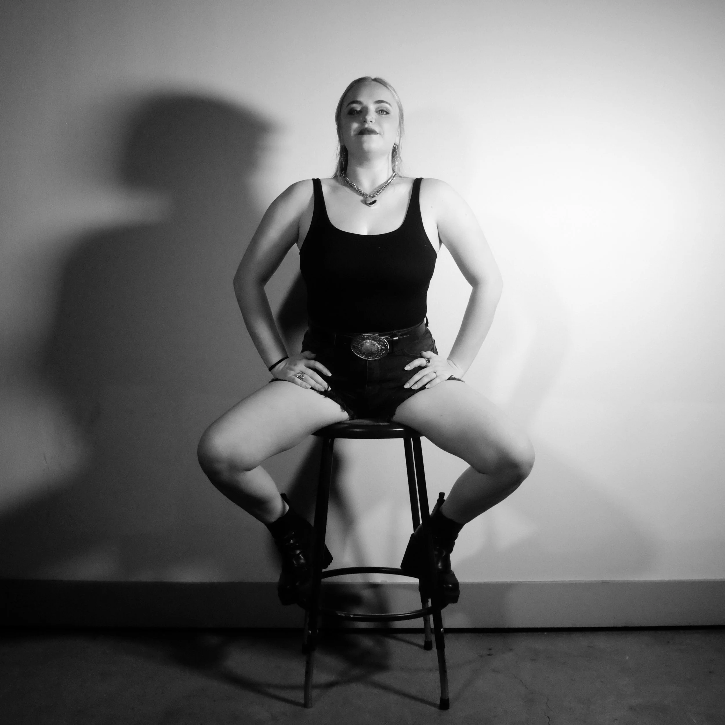 web portrait mobile closing101.jpg