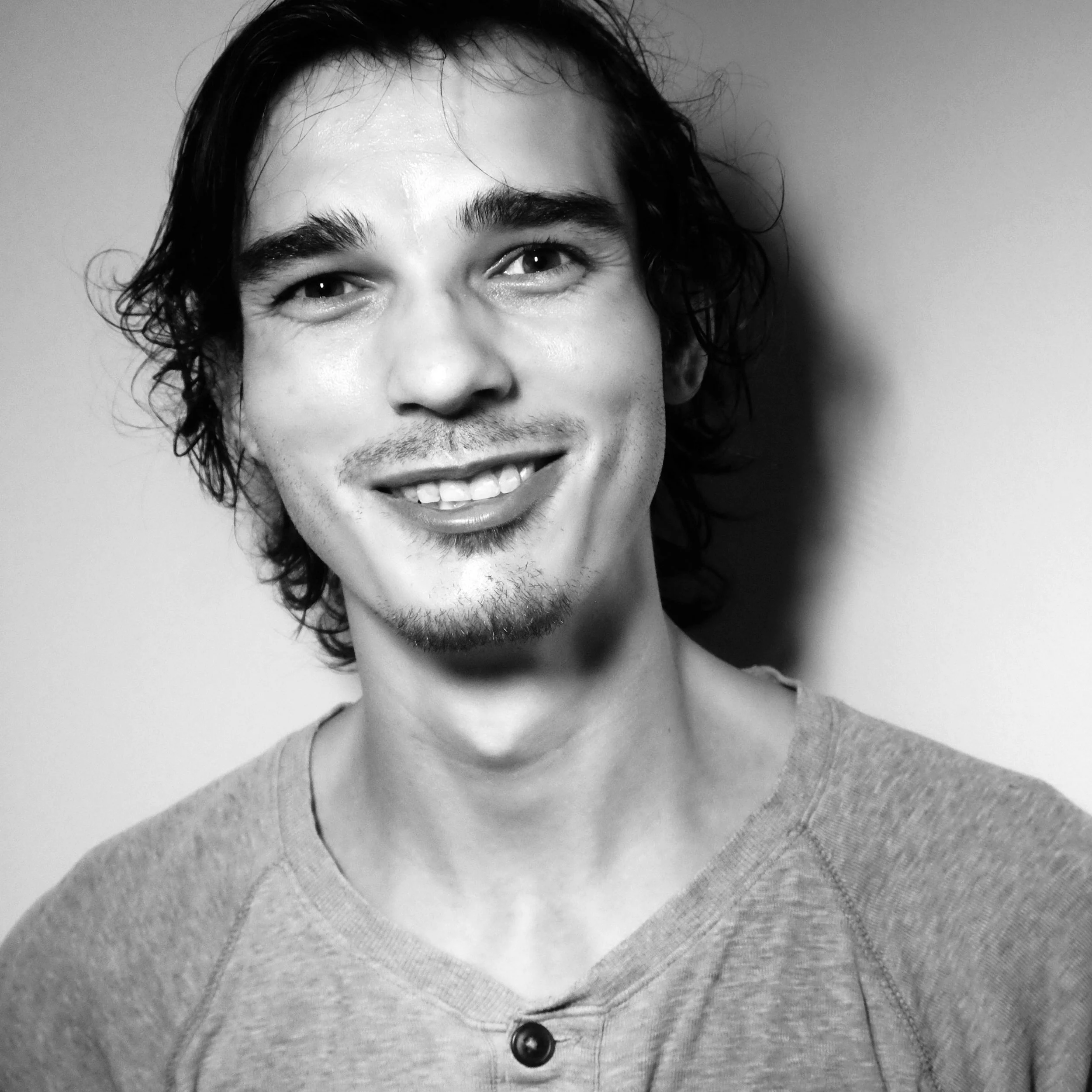 web portrait mobile closing267.jpg