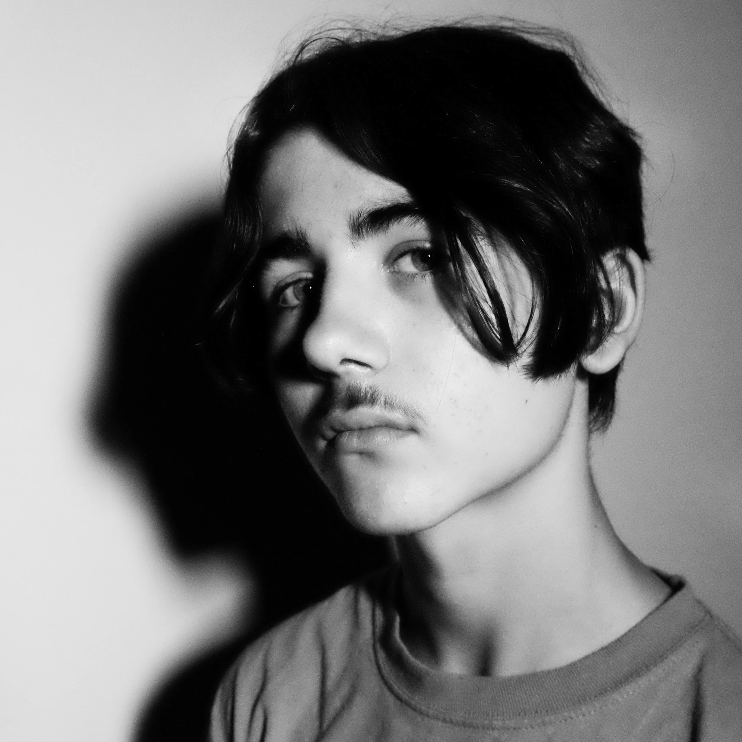 web portrait mobile closing160.jpg