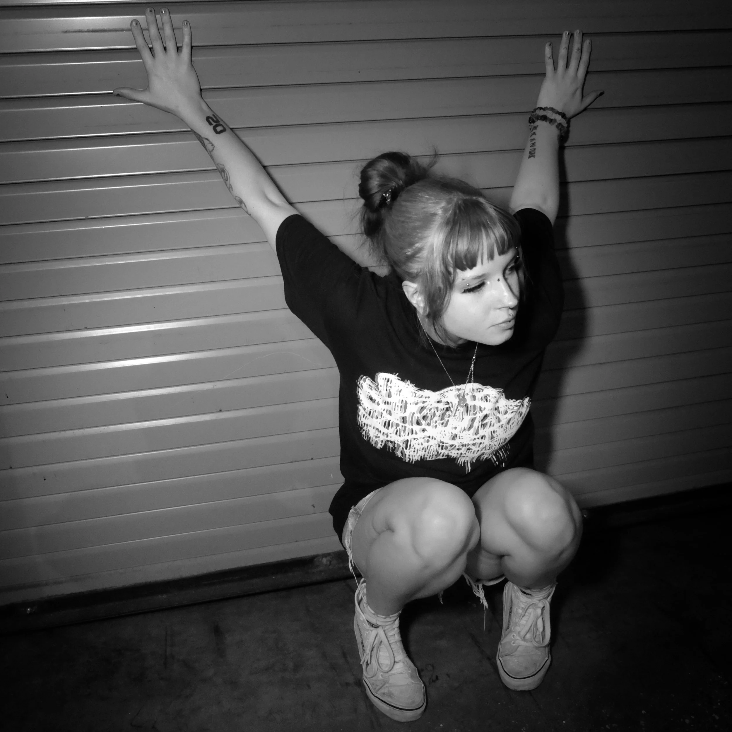 web portrait mobile closing190.jpg