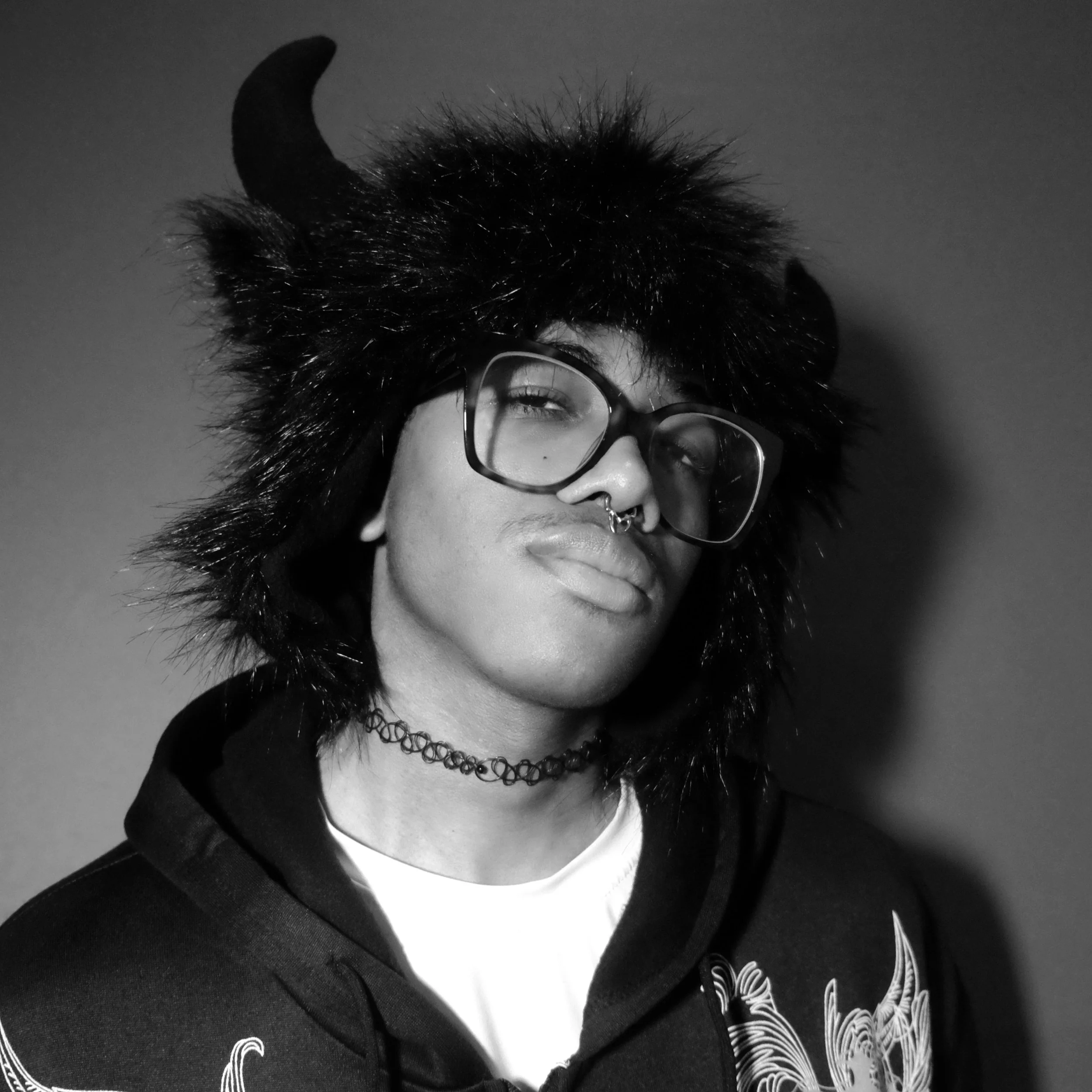 web portrait mobile closing234.jpg