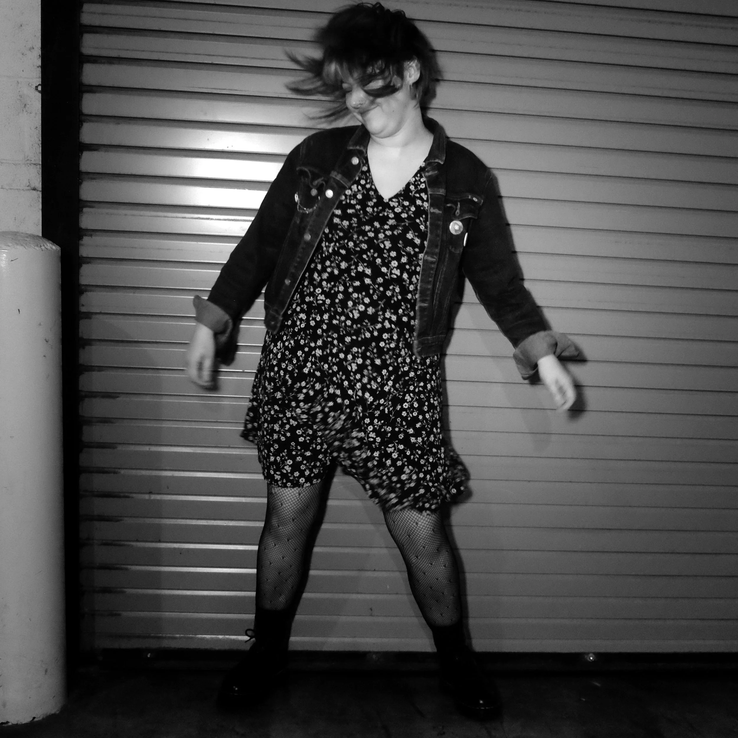 web portrait mobile closing206.jpg