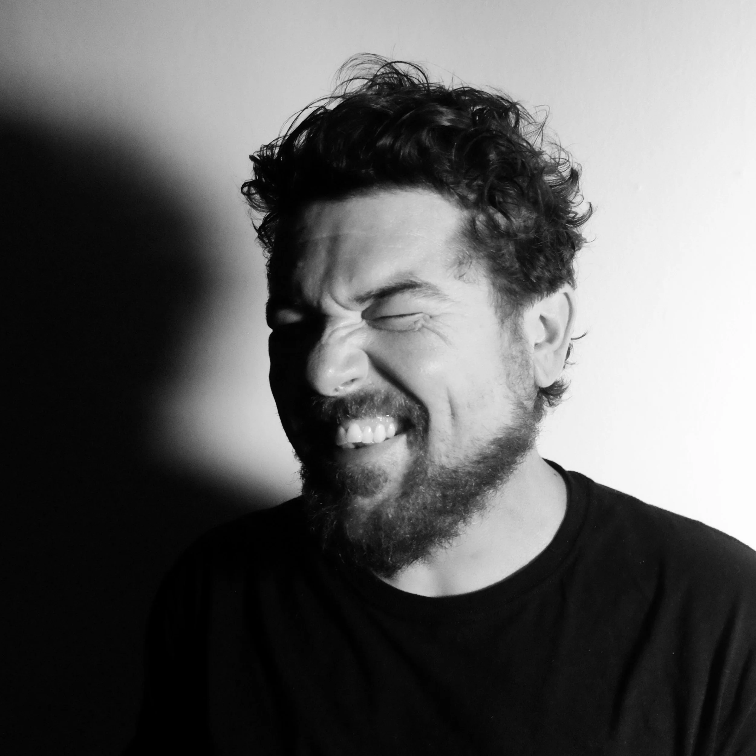 web portrait mobile closing85.jpg