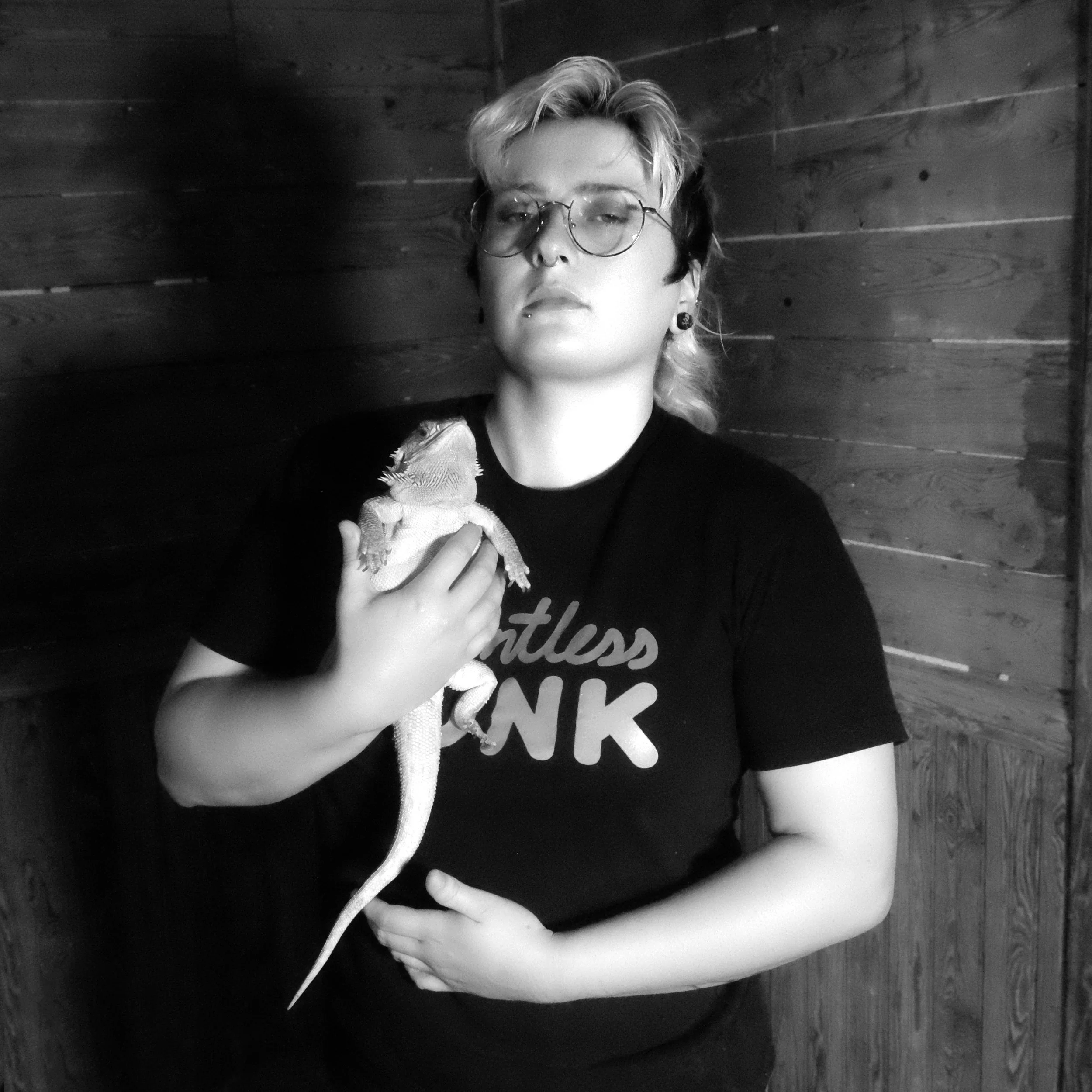 web portrait 309 second shoot232.jpg