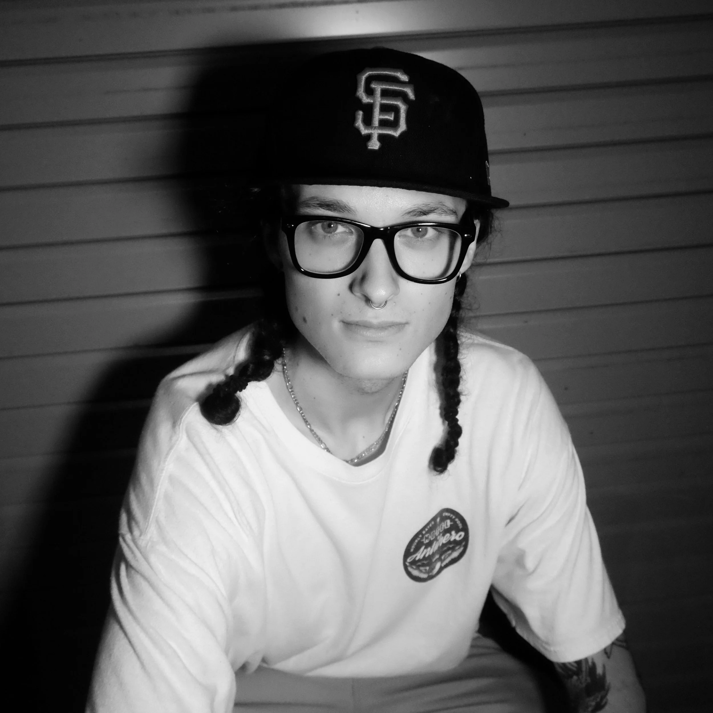 web portrait mobile closing179.jpg