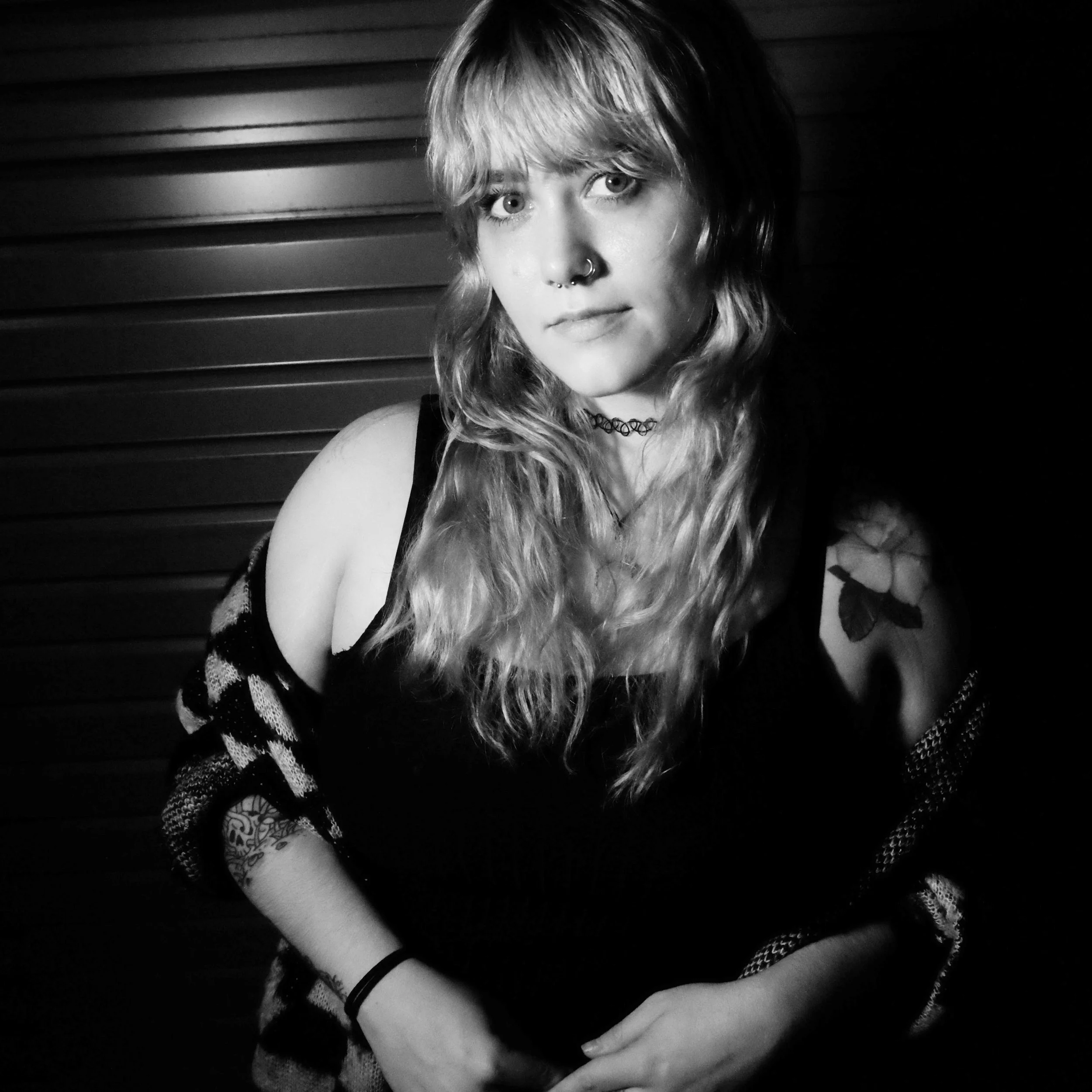 web portrait mobile closing194.jpg