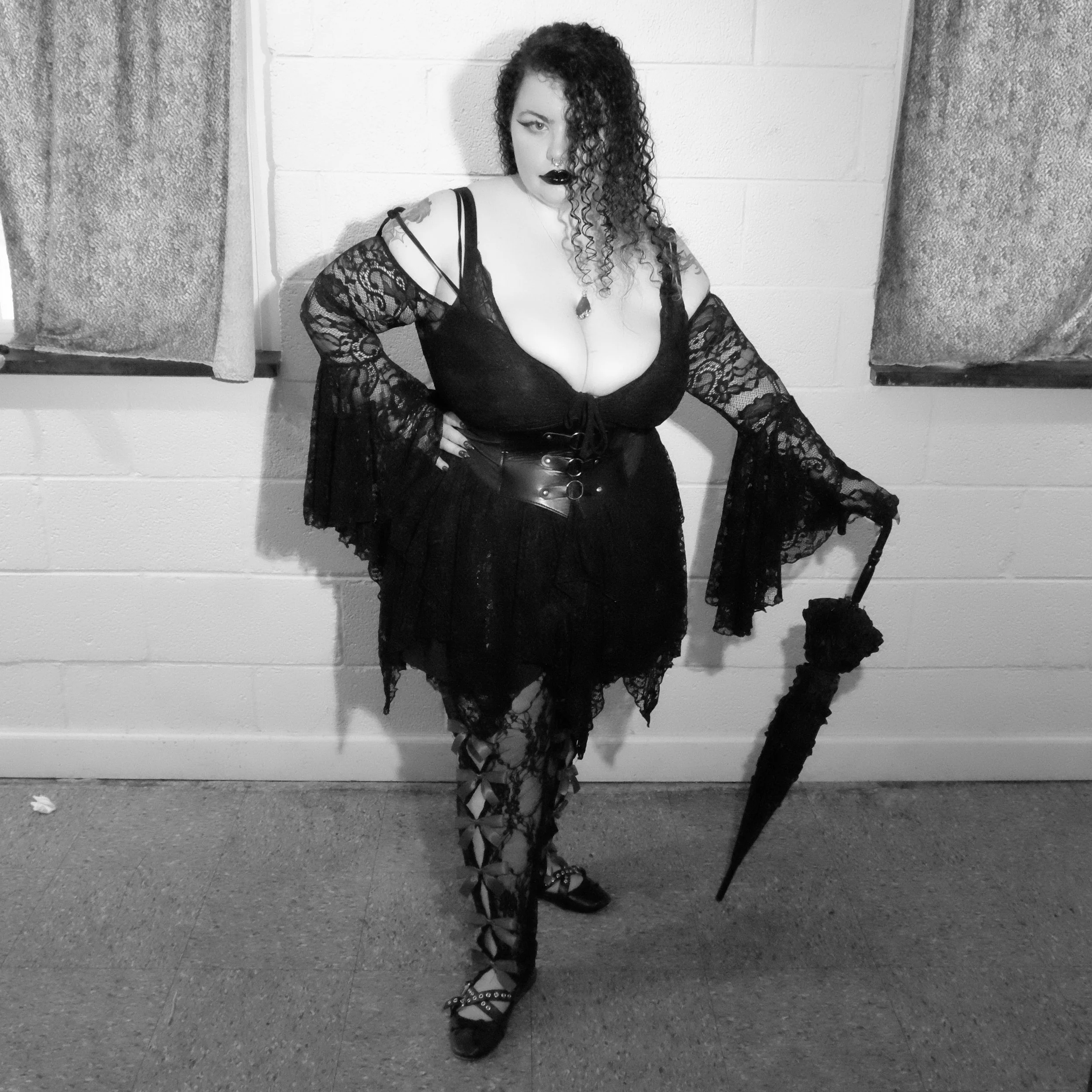 WEB PORTRAIT ARDEN GILD HALL93185.jpg