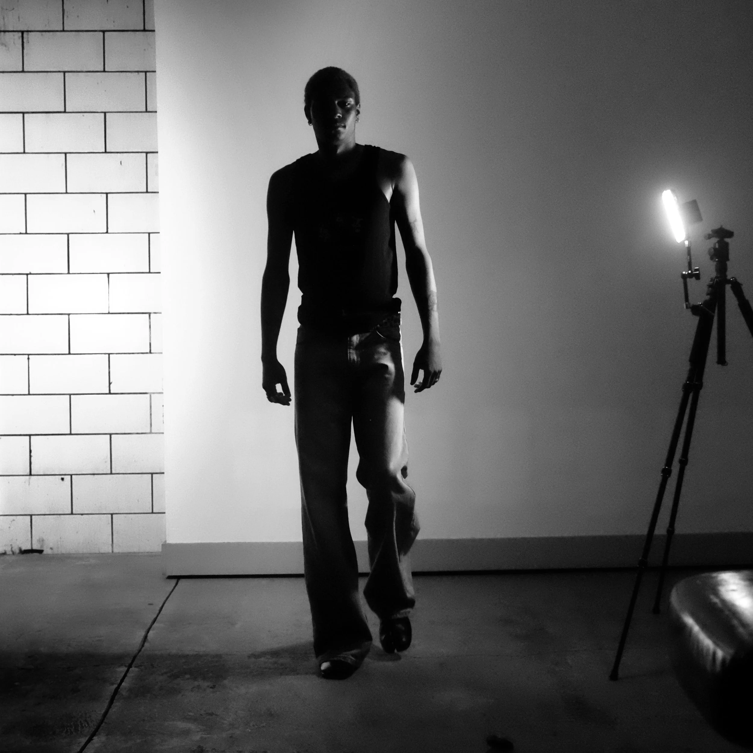 web portrait mobile closing11b.jpg