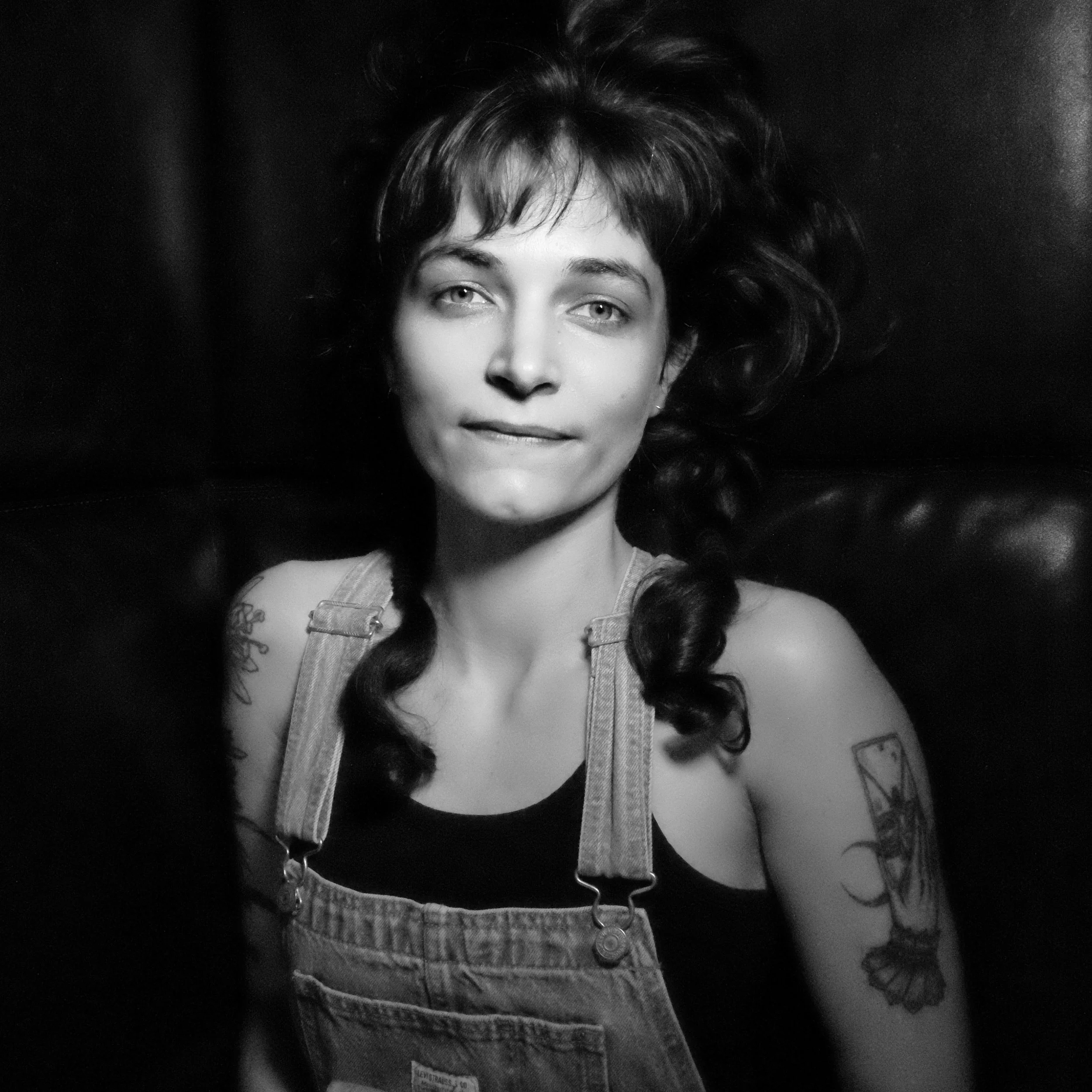 WEB PORTRAIT ARDEN GILD HALL93113.jpg