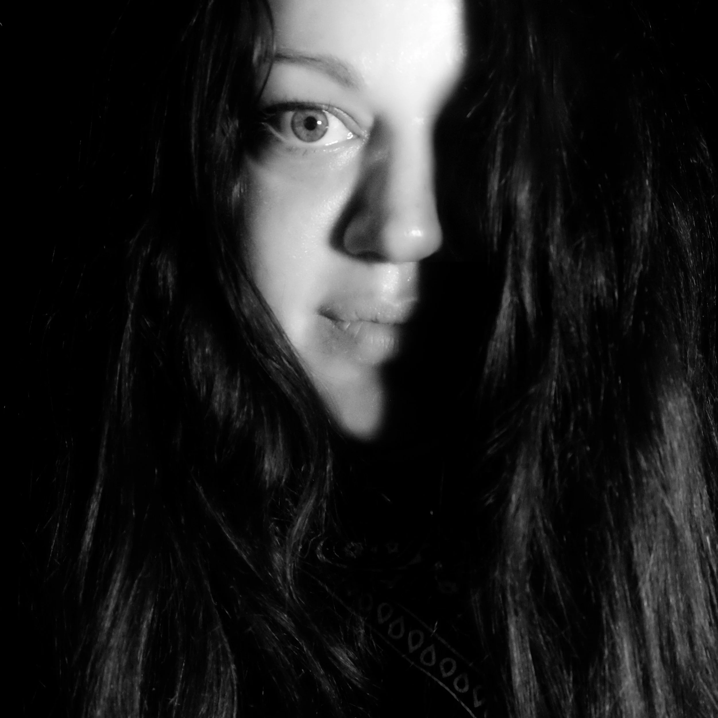 web portrait mobile closing115.jpg