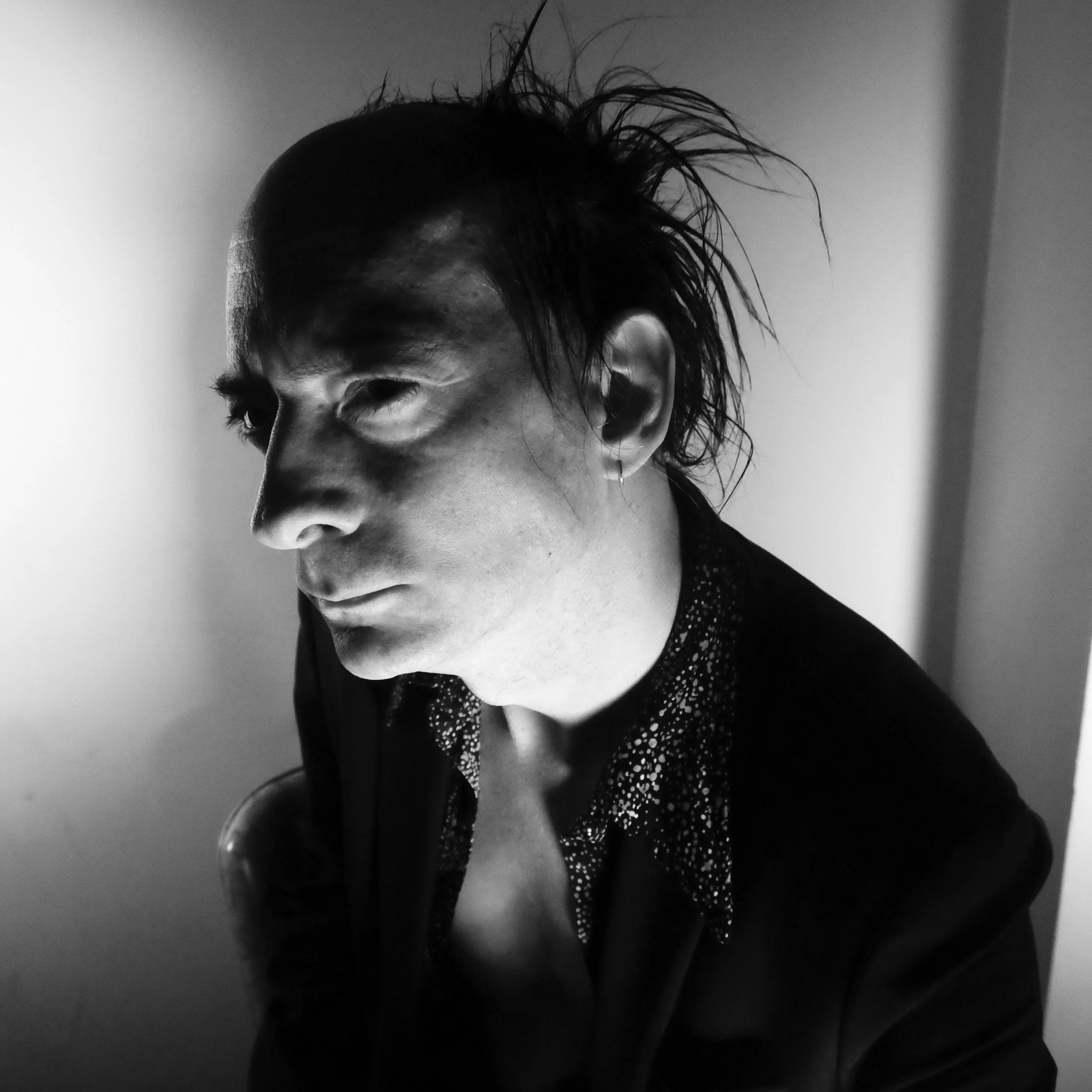 DSCF1299 bw copy.jpg