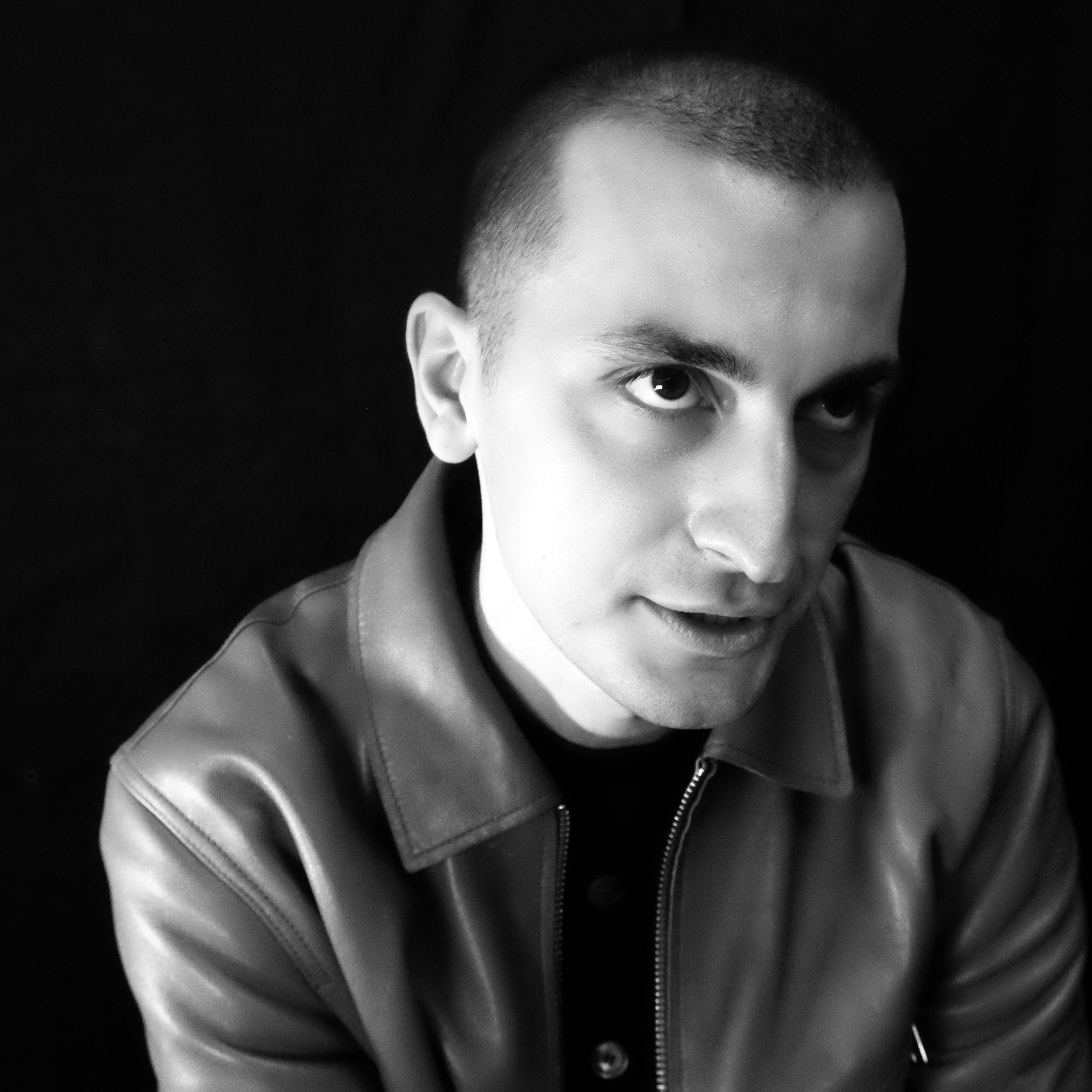 WEB photobook cafe portraits9386.jpg