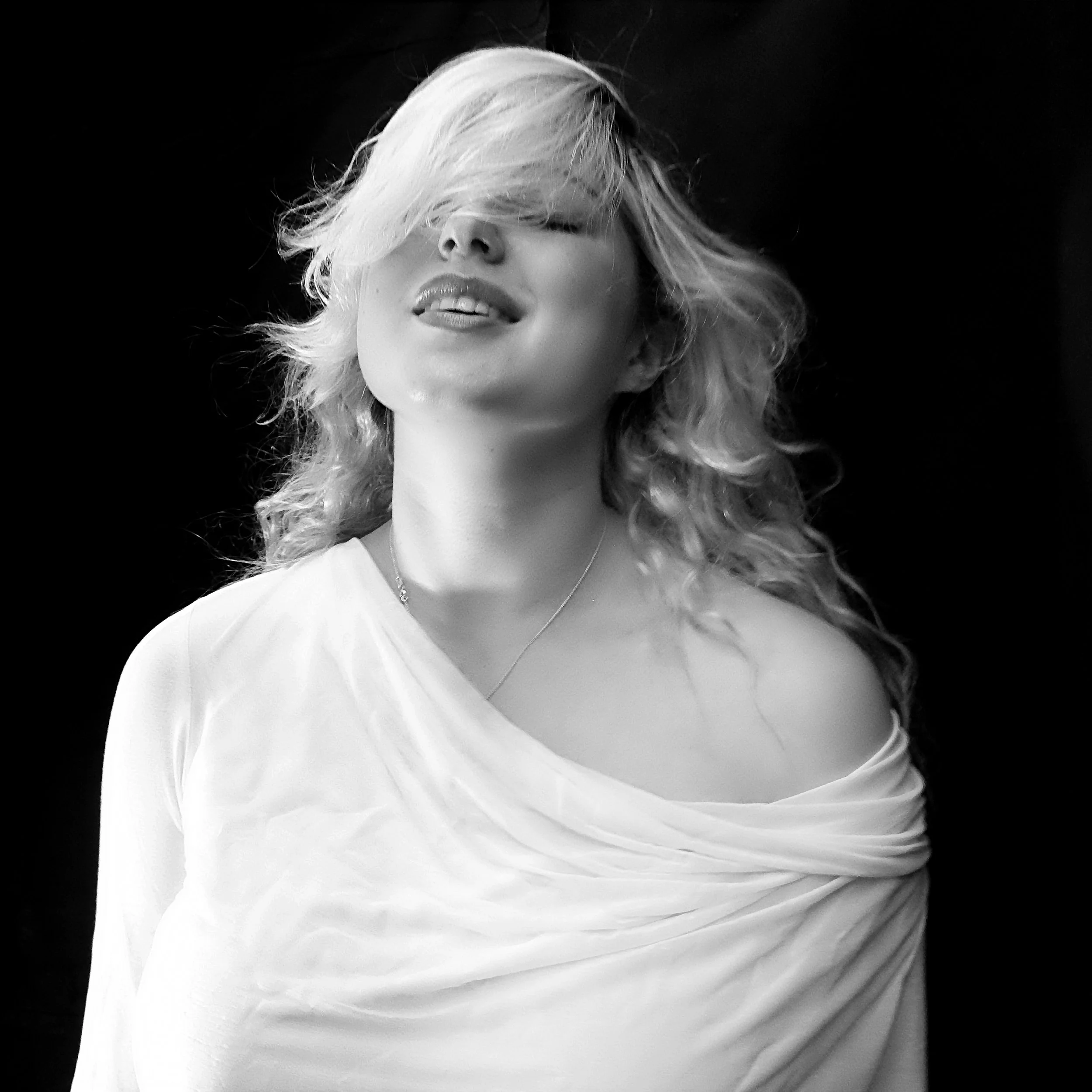 WEB photobook cafe portraits9398.jpg